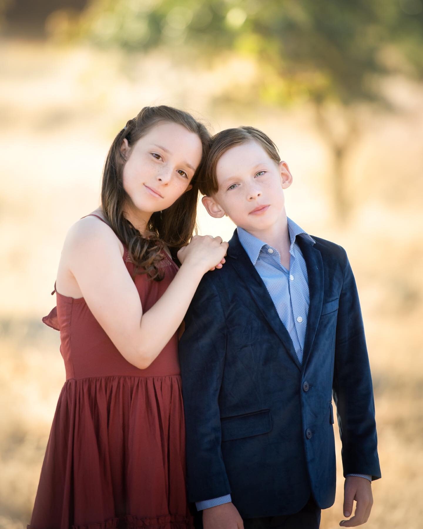 &ldquo;A sibling is the lens through which you see your childhood&rdquo;
.

.
.
.
.
.
.
.
#childphotographer #portraitphotographer #angelikamitchell #angelikamitchellphotography #cpcfeature #simplychildren  #heaventhrumylens  #huffpostgram #magicofch