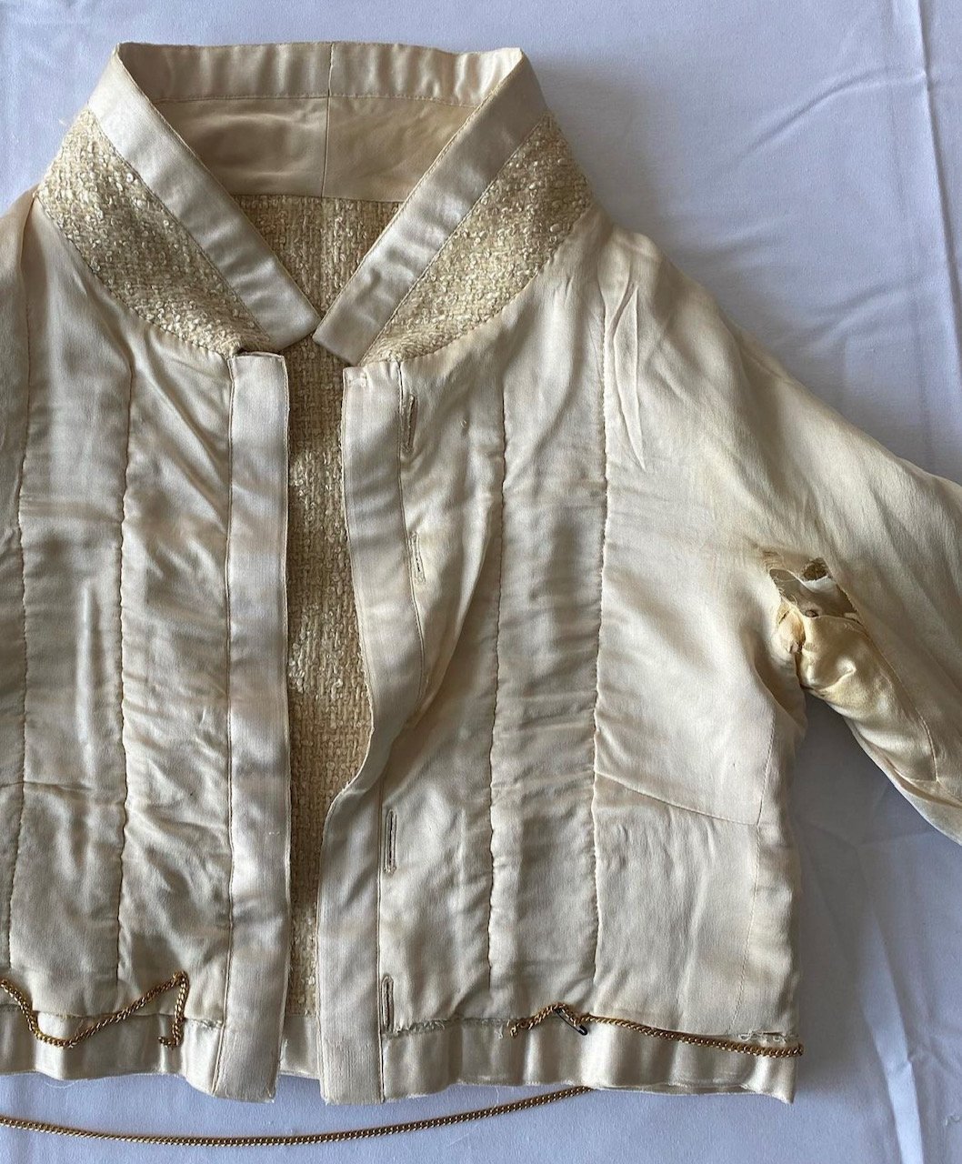 Chanel vintage jacket restoration - process 2