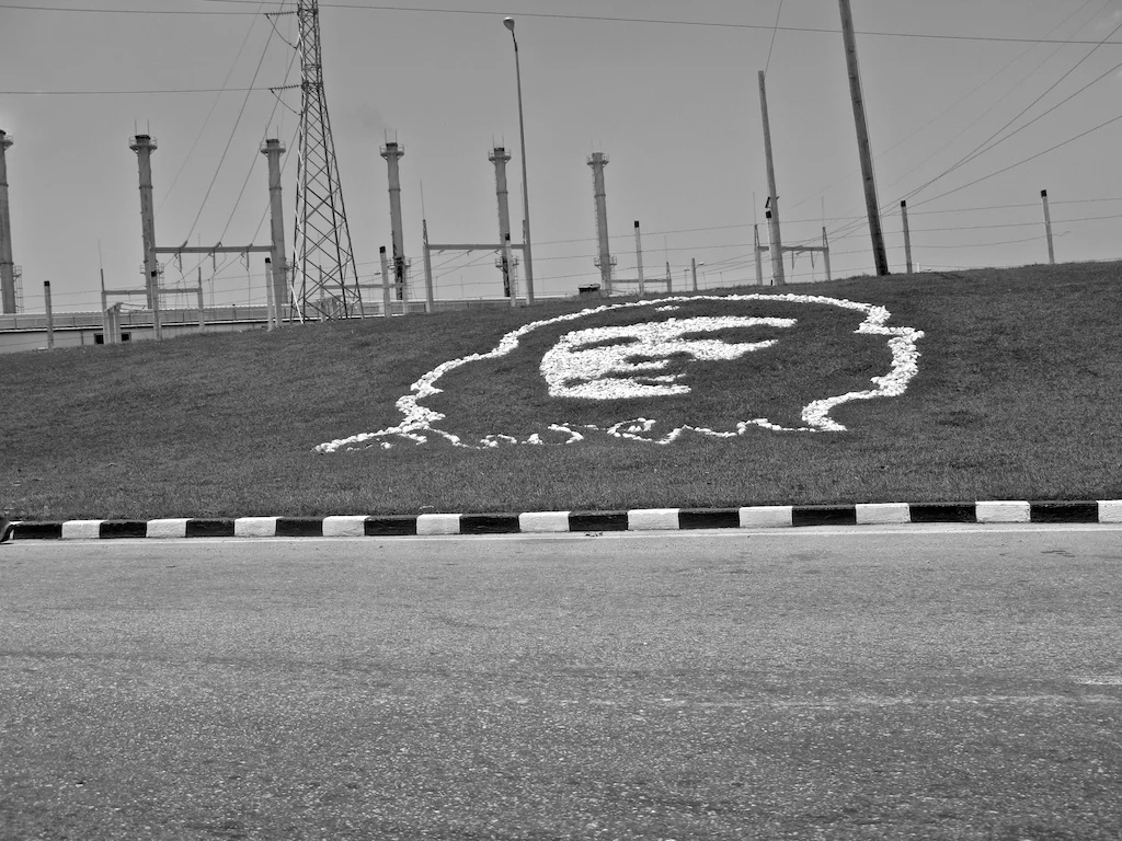 Che Road