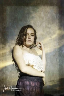 maddie in water-4.jpg