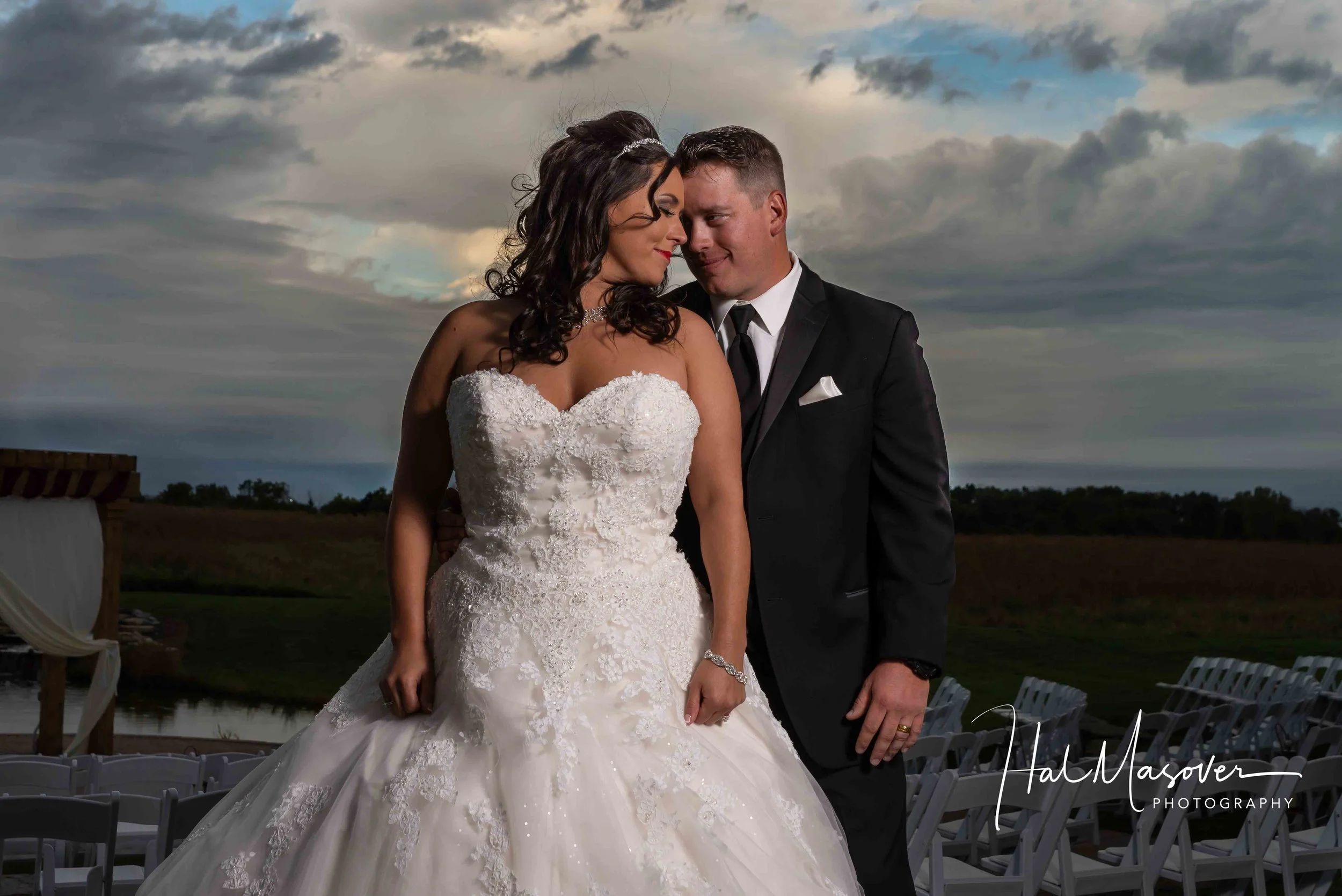 Brittany and Ethan Allen at Barn on the Ridge in Burlington, Iowa