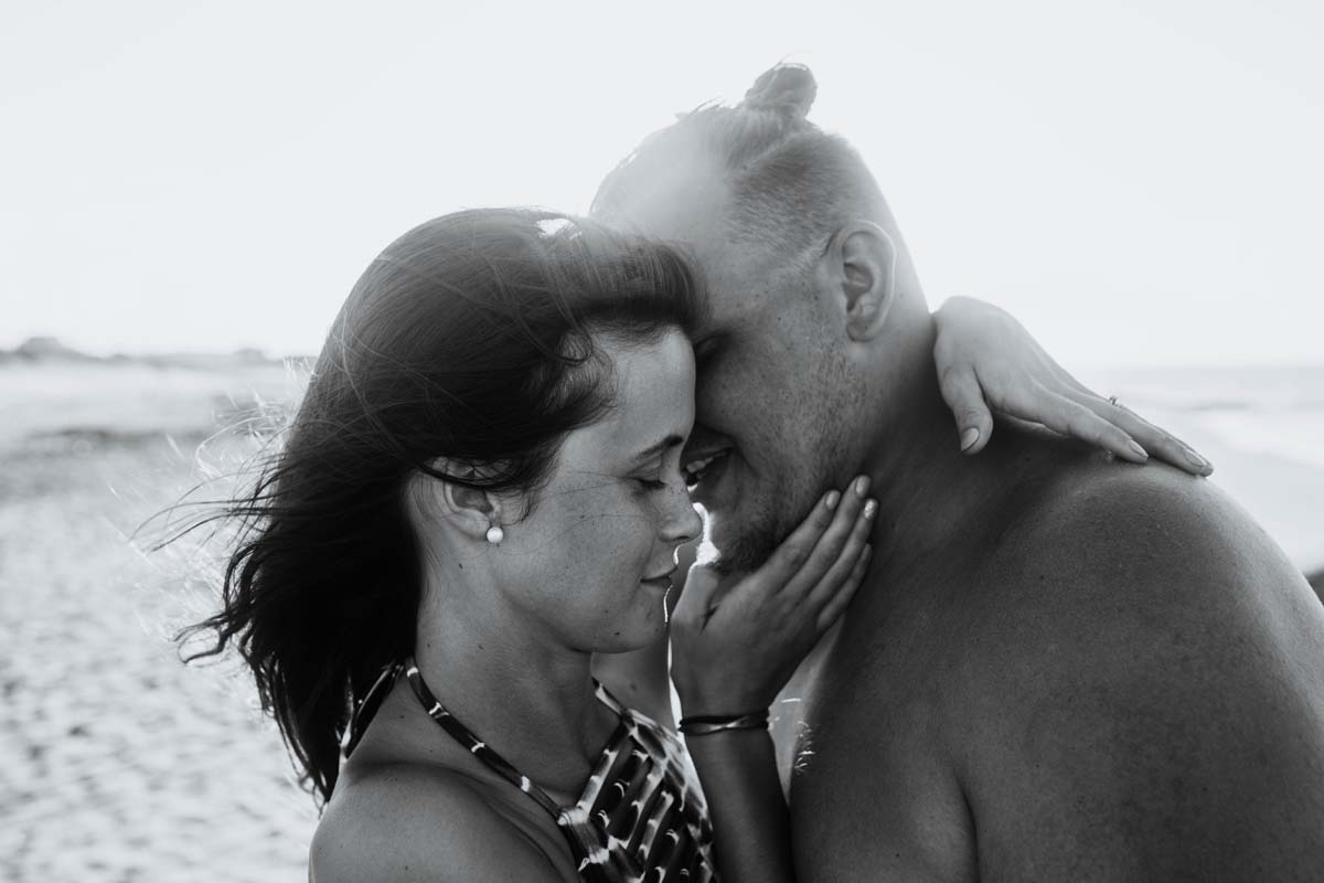 tybee-island-couples-session (5).jpg