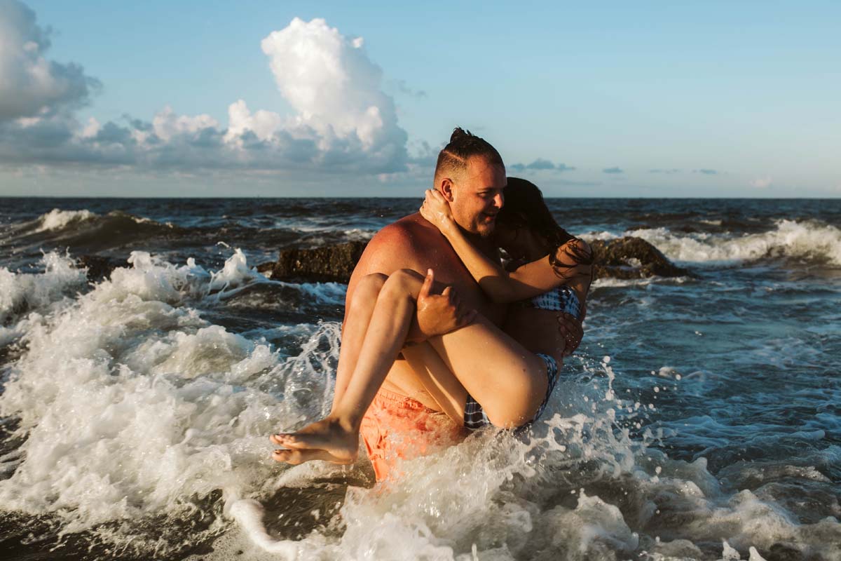 tybee-island-couples-session (30).jpg