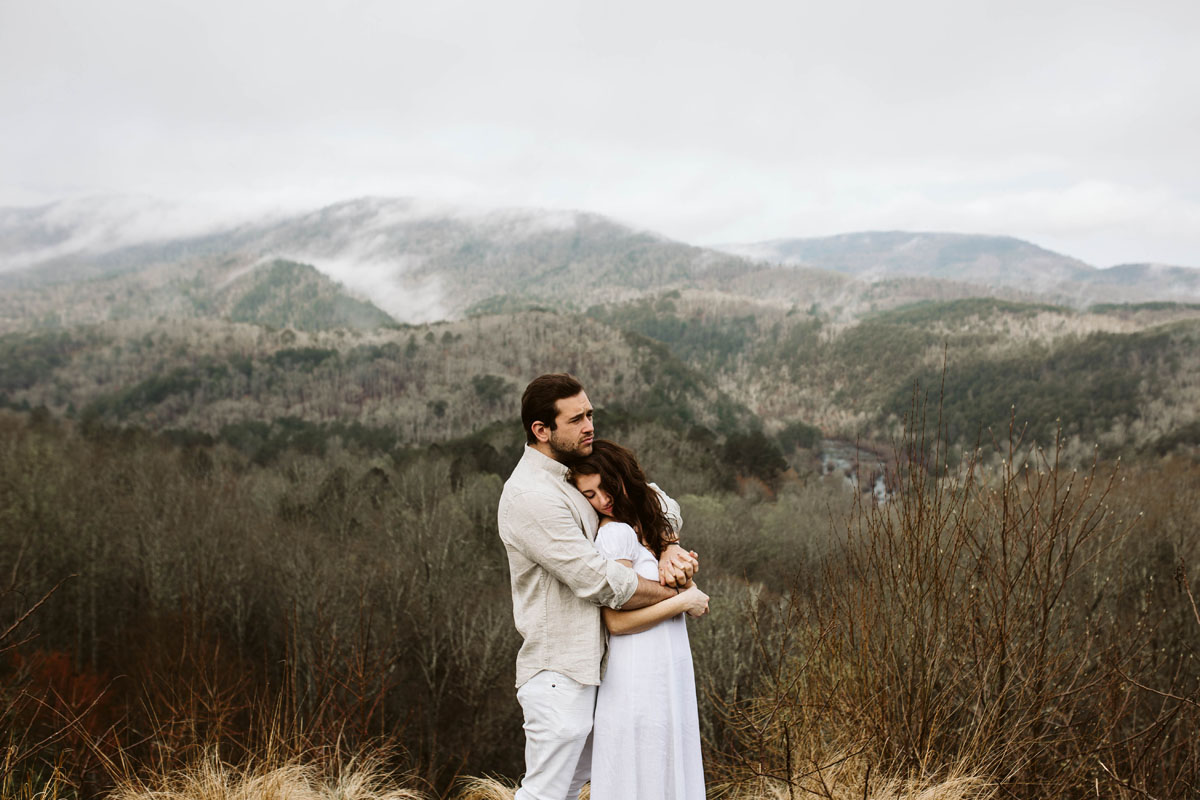 Adventurous-engagement-session-turtletown-creek-falls-farner-tennessee (8).jpg