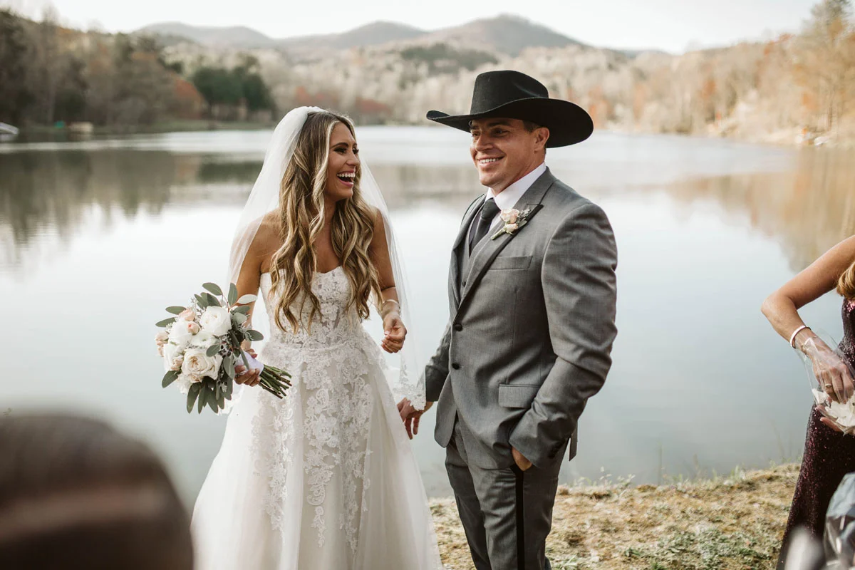 intimate-elopment-blue-ridge-georgia-north-georgia-wedding-photographers (53).jpg