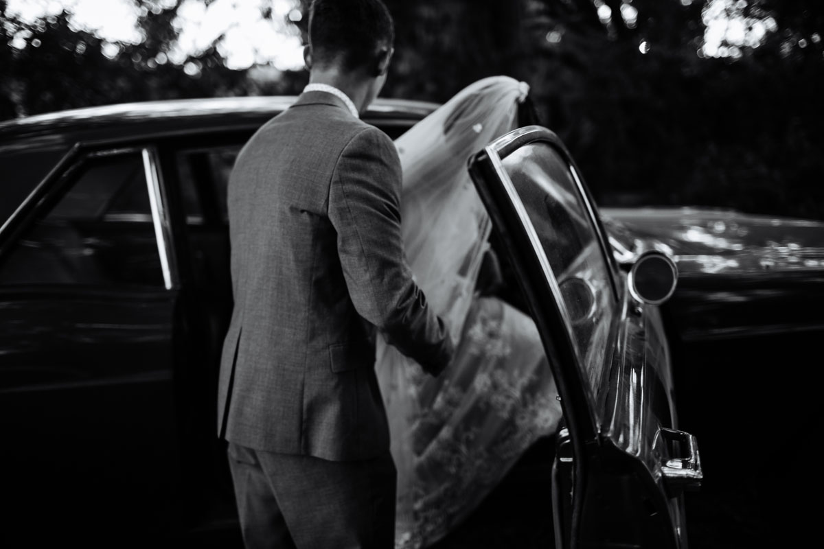 Intimate-Backyard-Wedding-in-Georgia-Savannah-Wedding-Photographer (40).jpg