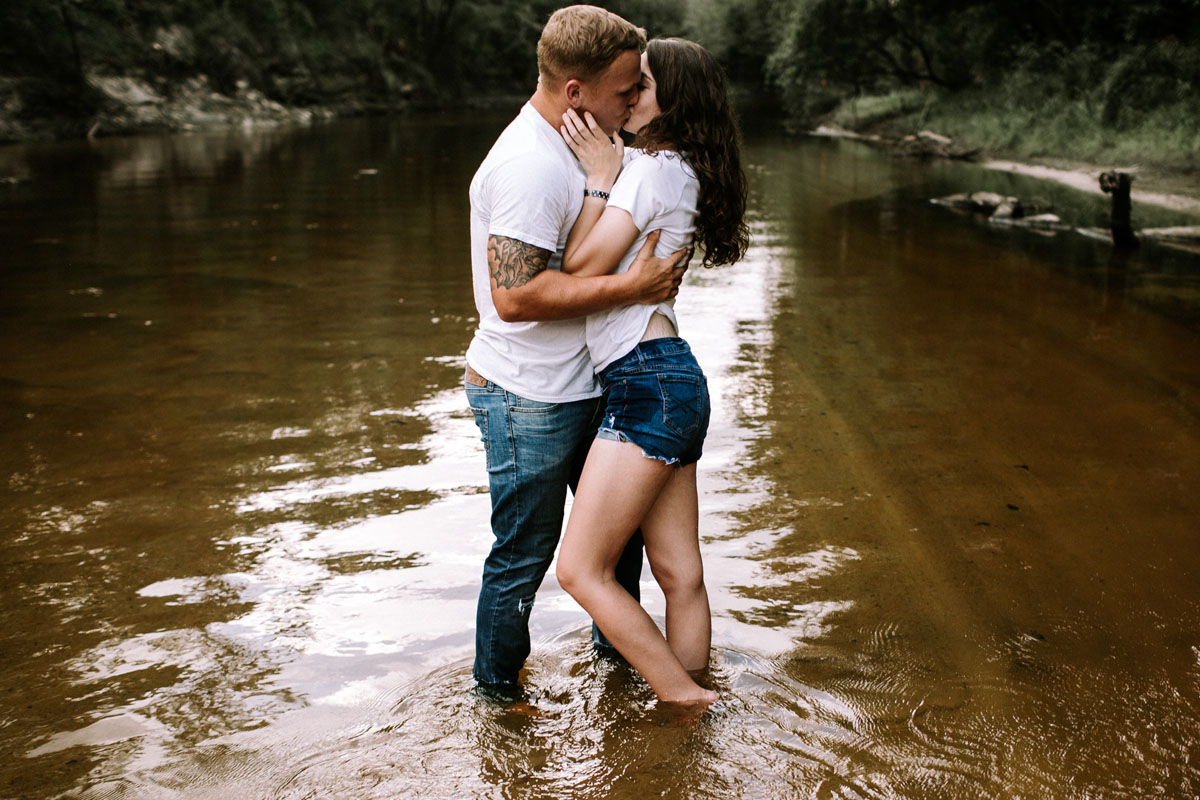 Intimate-couple-river-session-valdosta-wedding-photographers (23).jpg
