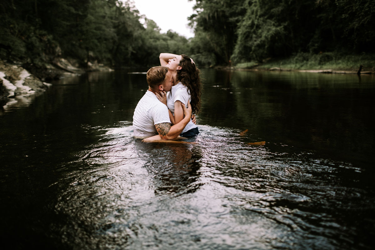 Intimate-couple-river-session-valdosta-wedding-photographers (41).jpg