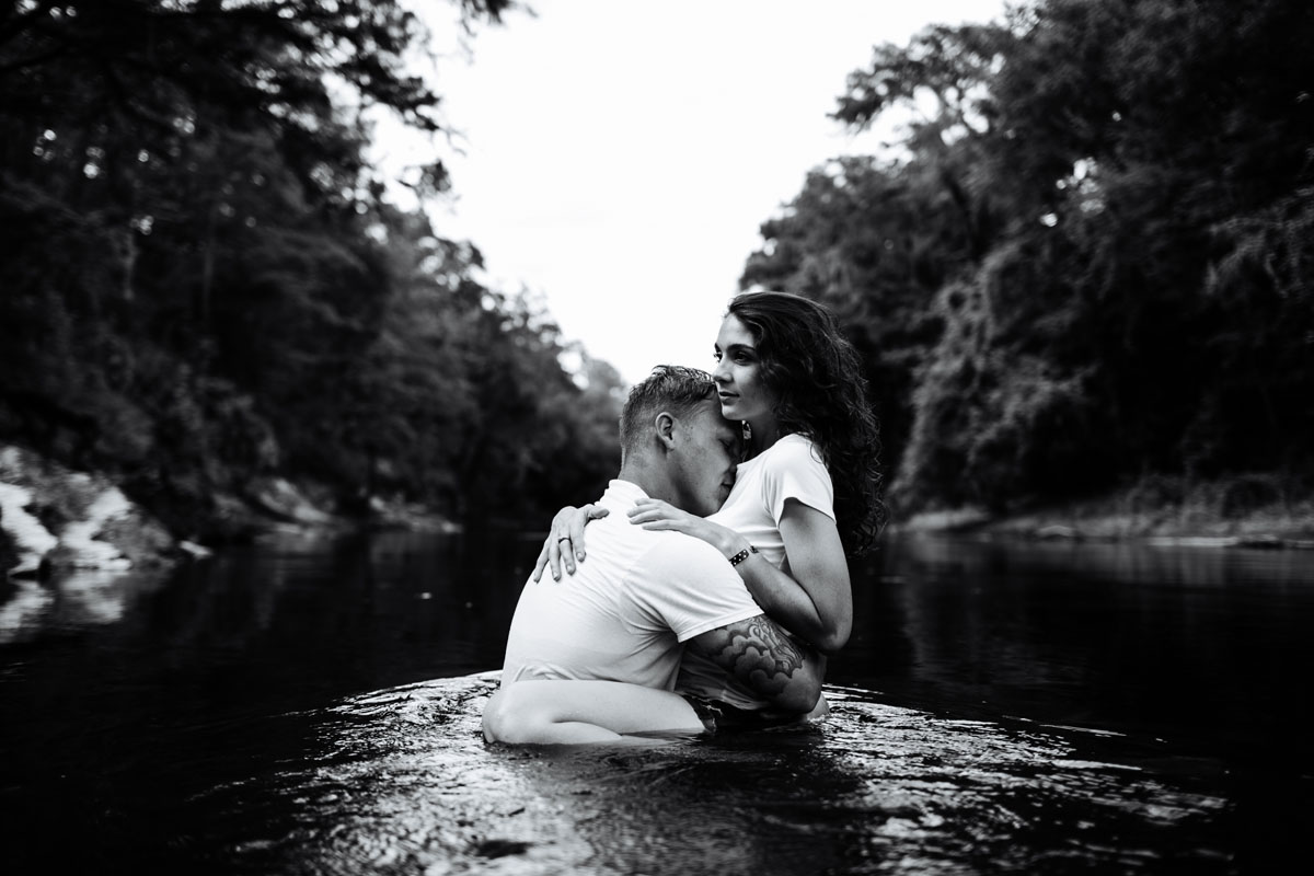 Intimate-couple-river-session-valdosta-wedding-photographers (49).jpg