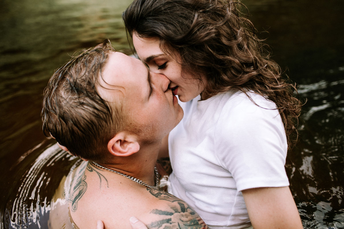 Intimate-couple-river-session-valdosta-wedding-photographers (62).jpg