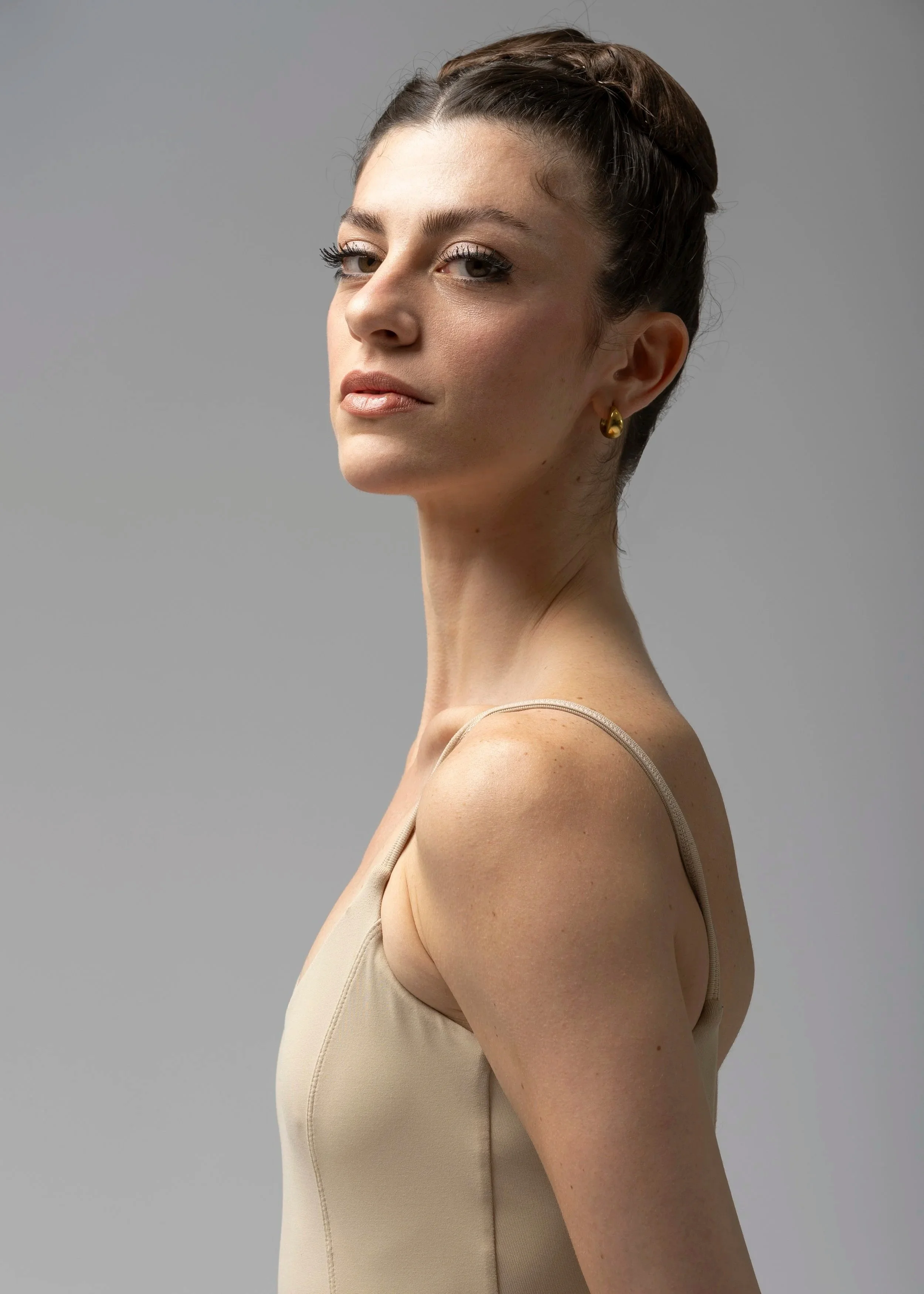 Corinne De Bock Corinne studied at "Teatro San Carlo" and with her father Guy De Bock in Naples, and with Giuseppe Carbone in Milan, Italy. In the US she has studied with Colleen O’Callaghan, ABT; Mario Nugara ABT; Carla Stallings ABT and B
