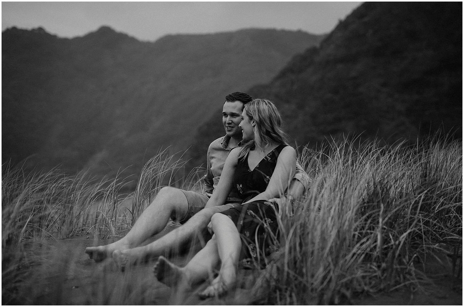 Nikita Wade's beach engagement session_0004.jpg