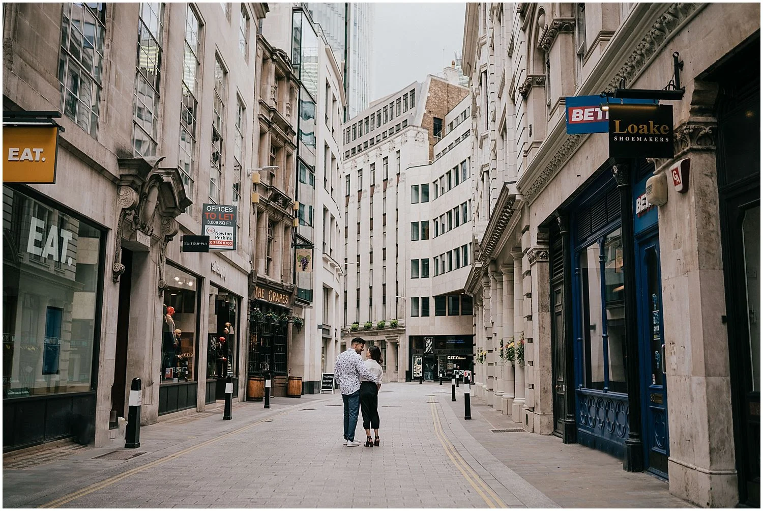 Leadenhall Market London engagement shoot11.jpg