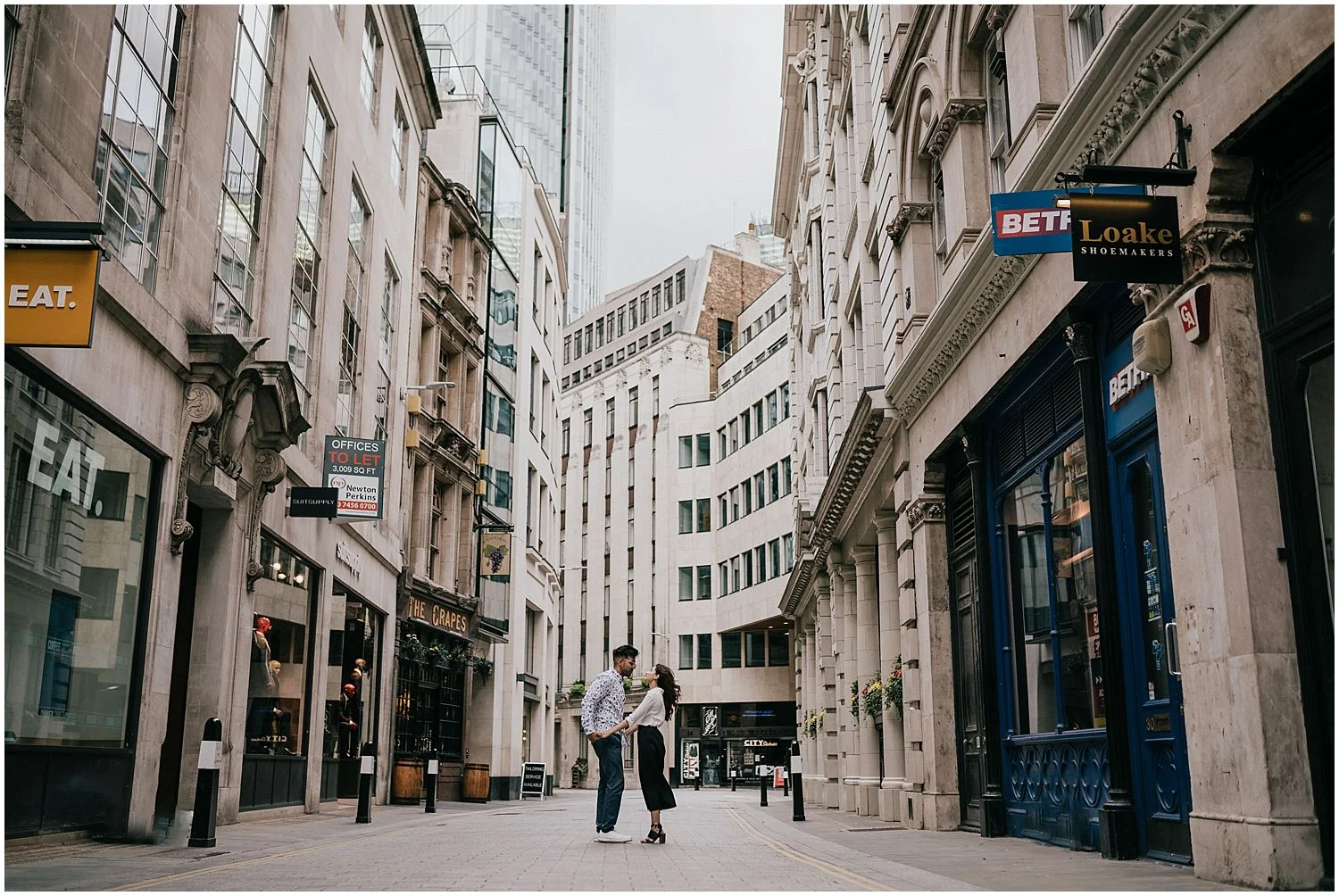 Leadenhall Market London engagement shoot12.jpg