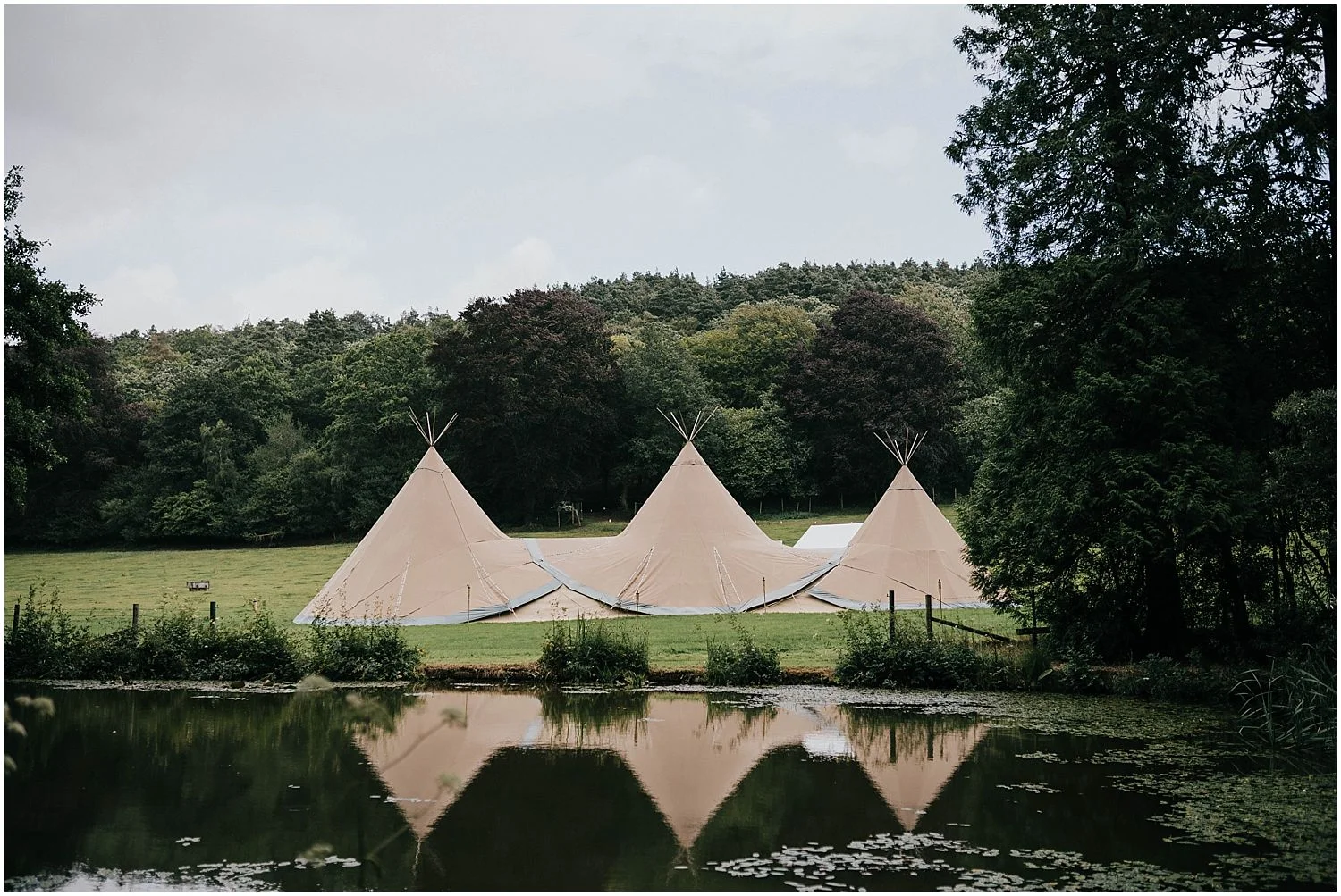Coverwood Lakes Tipi wedding photo