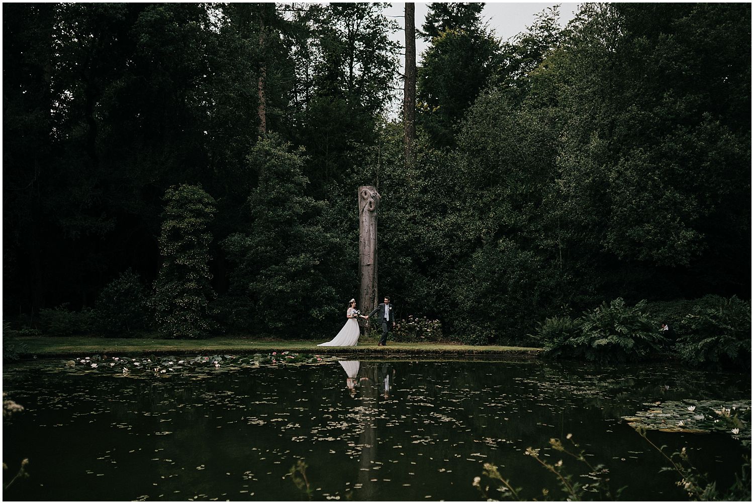 Bridal photos at Coverwood Lakes Surrey