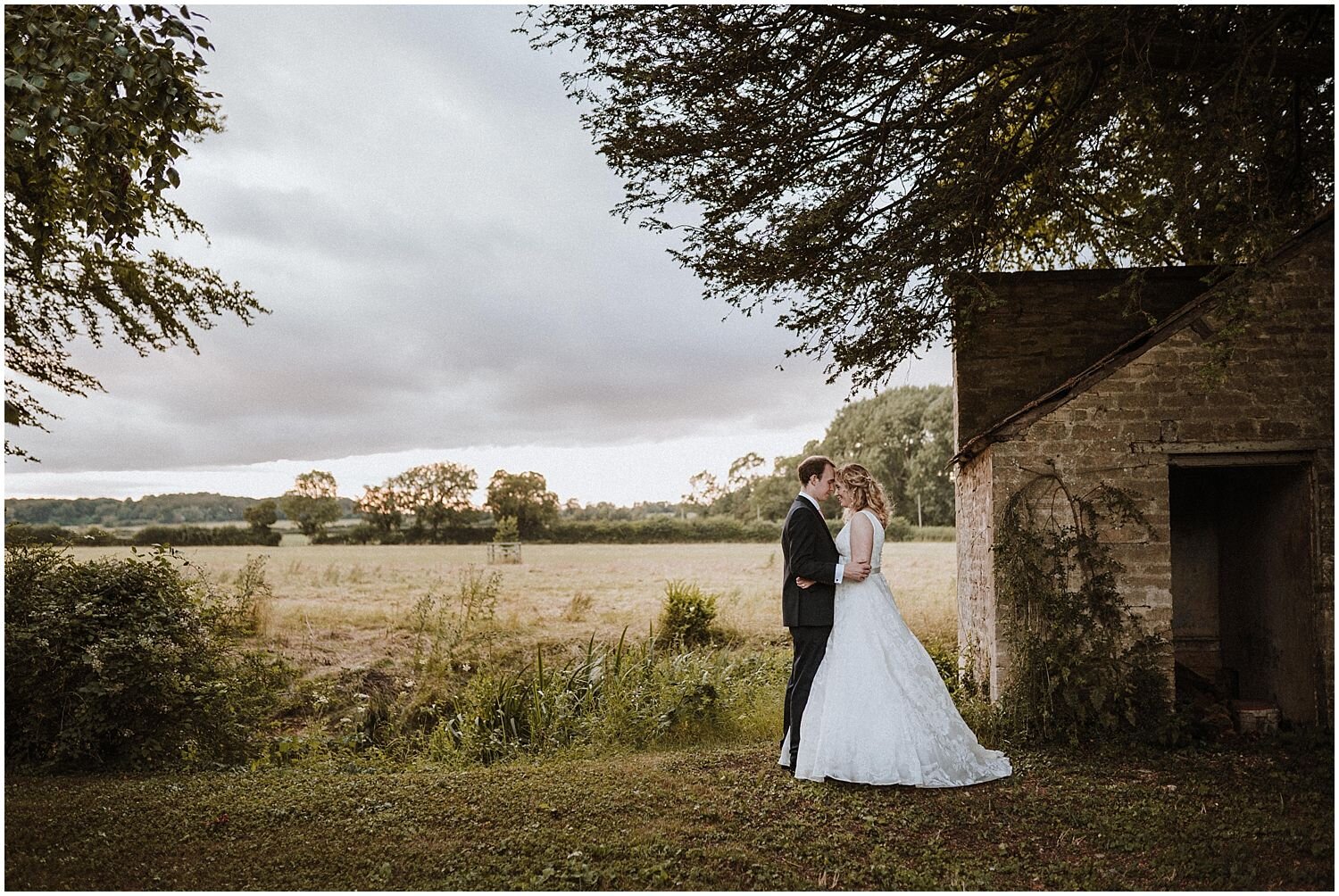 Caswell House Oxford wedding photography