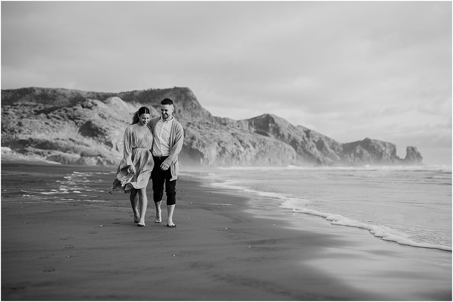 Engagement shoot Bethells Beach Auckland_0023.jpg