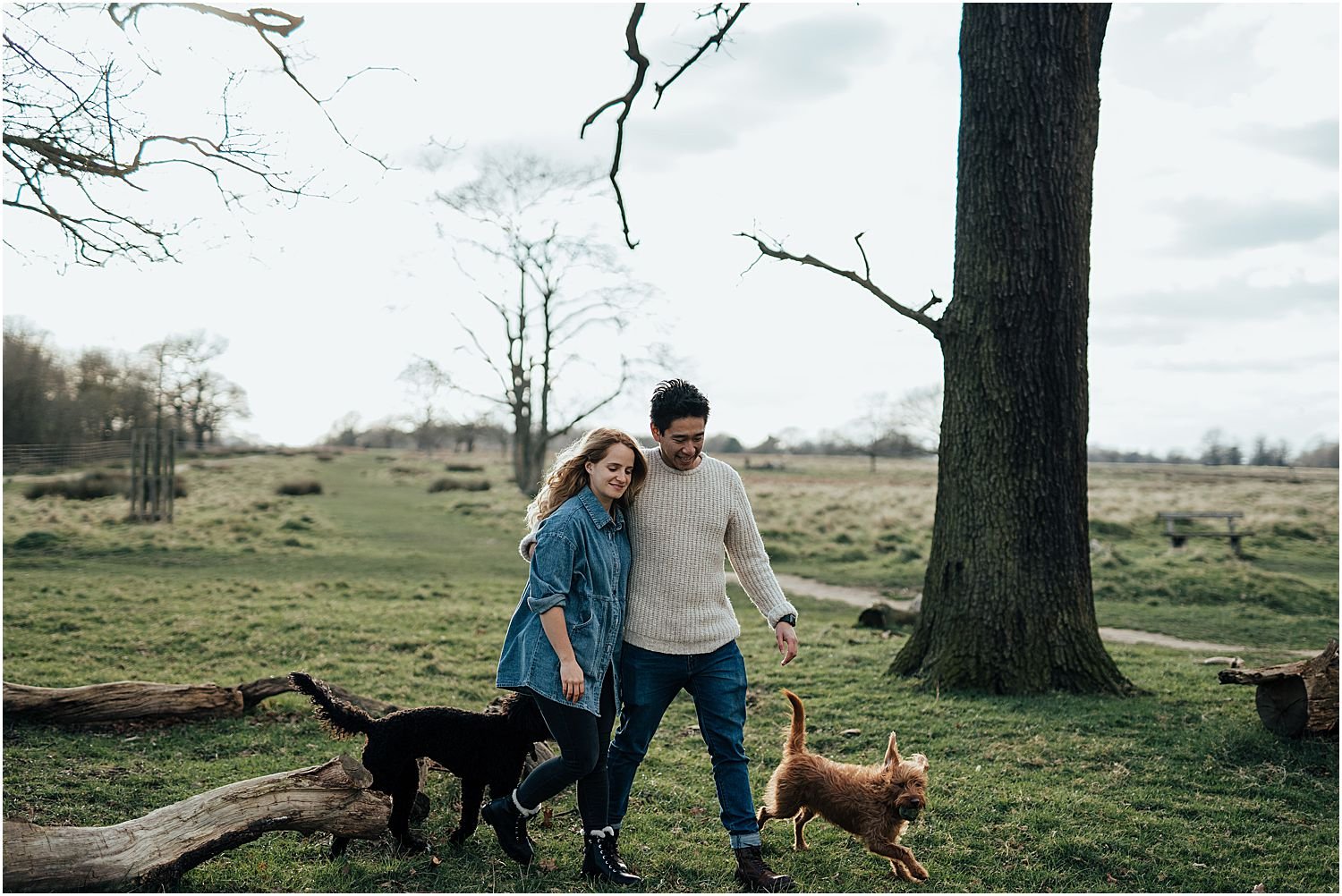 Engagement shoot Richmond Park with dogs_0008.jpg