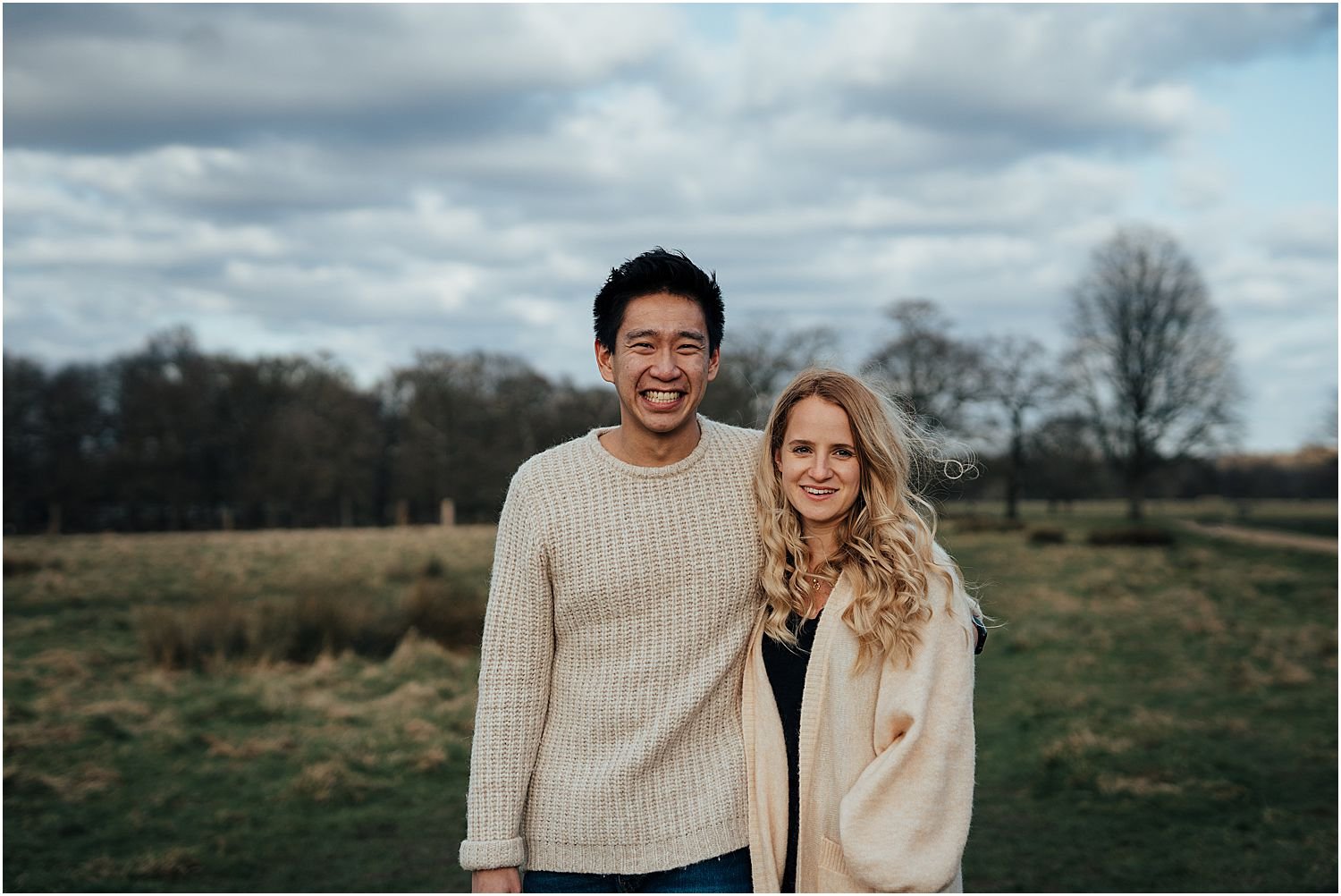 Engagement shoot Richmond Park with dogs_0011.jpg