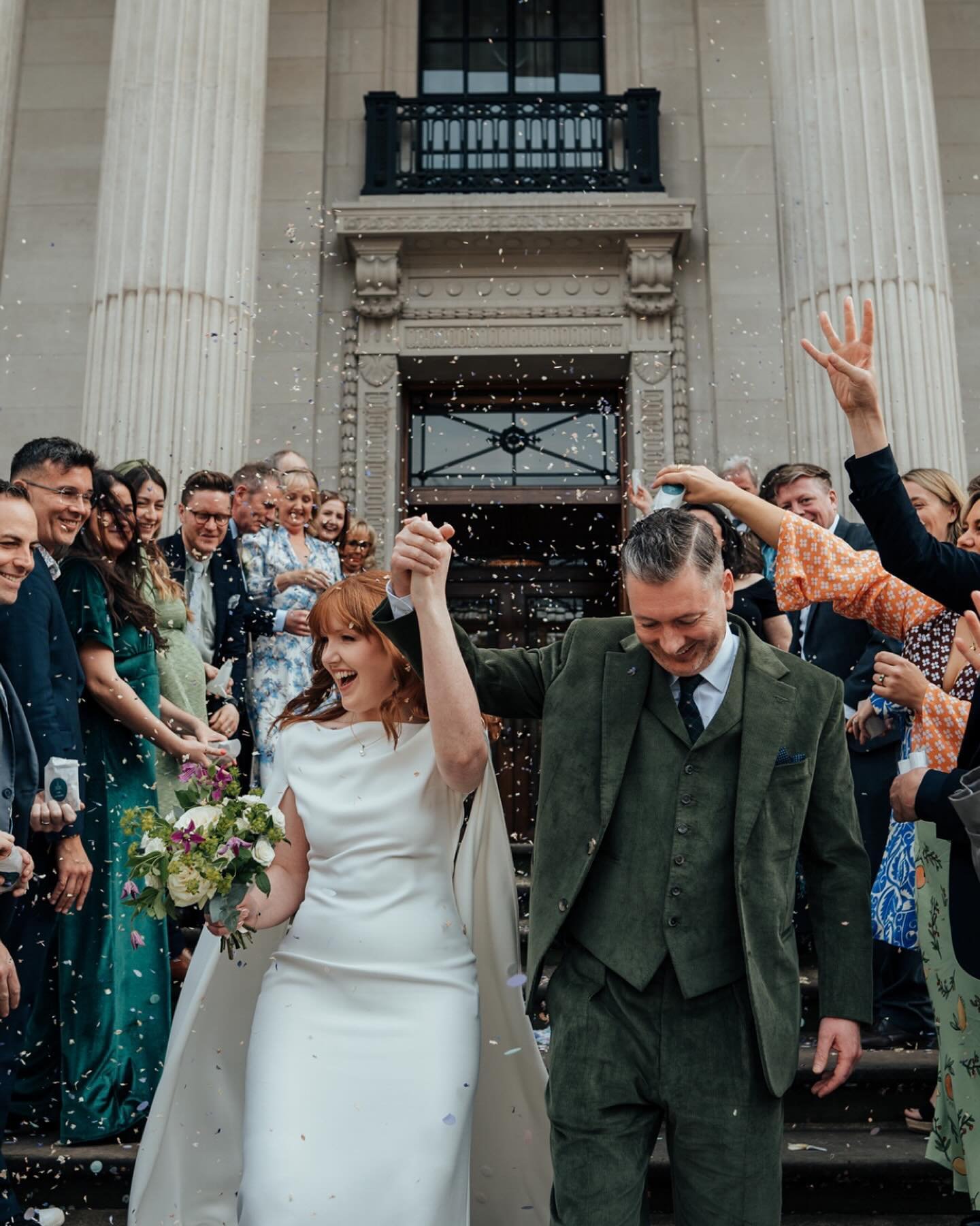 Happy Friday! Here&rsquo;s another gorgeous Old Marylebone Town Hall wedding for you. The lovely Rachel and Paul married nearly two weeks ago in the Mayfair Room, and then on to a party with friends and family at the Italian Greyhound Pub. It was a b