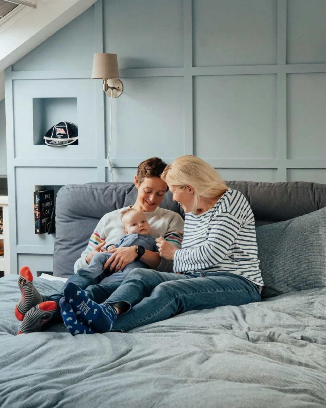 So happy to share a few shots from this lovely family / newborn shoot a little while ago. Sweet little Emma with her two wonderful mums. &hearts;️
.
.
.
London Family Photographer | Newborn Photographer |London Family Shoot |
Two Mums