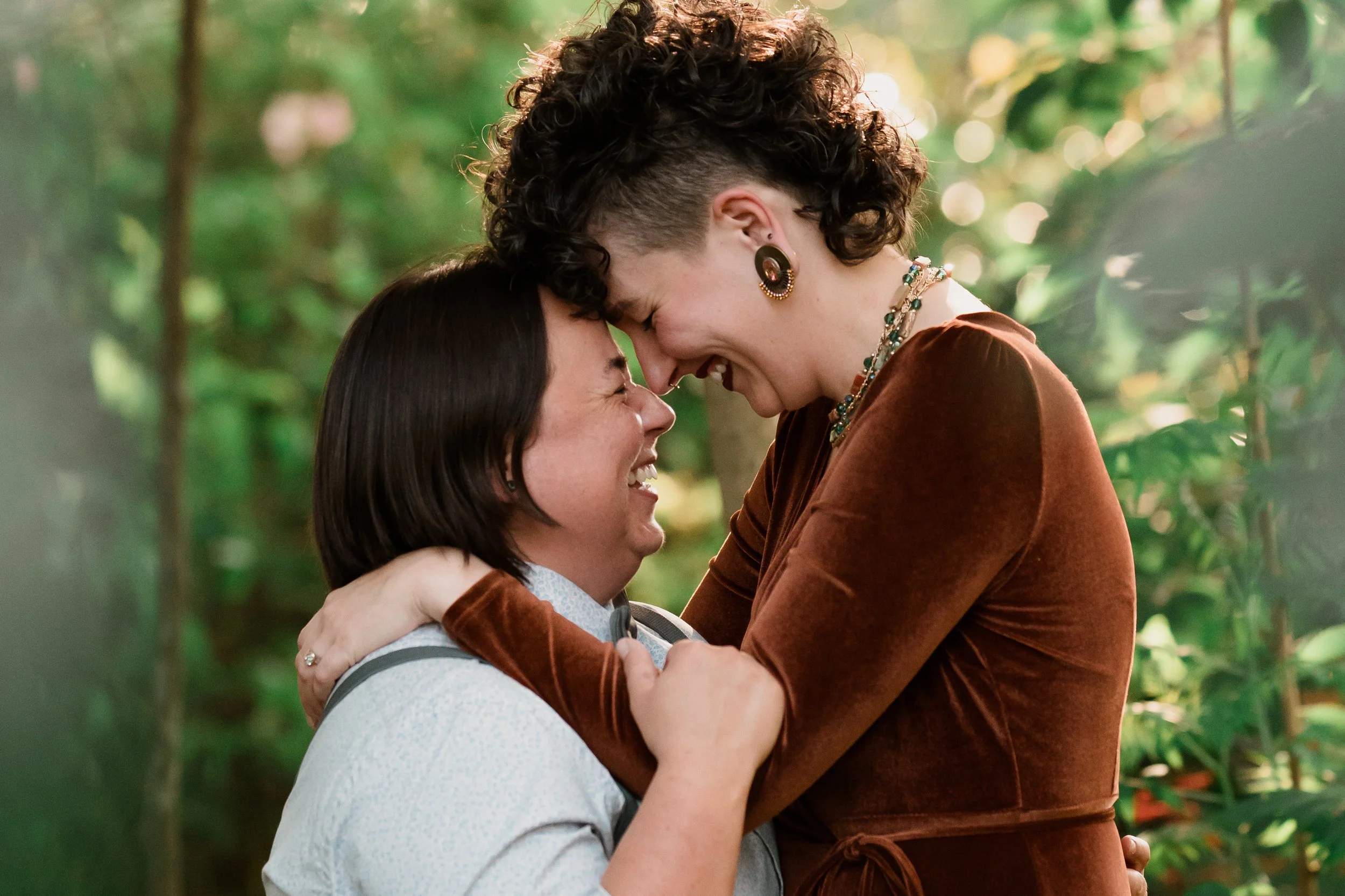 Amy + Amber's Dreamy Backyard Micro-Wedding