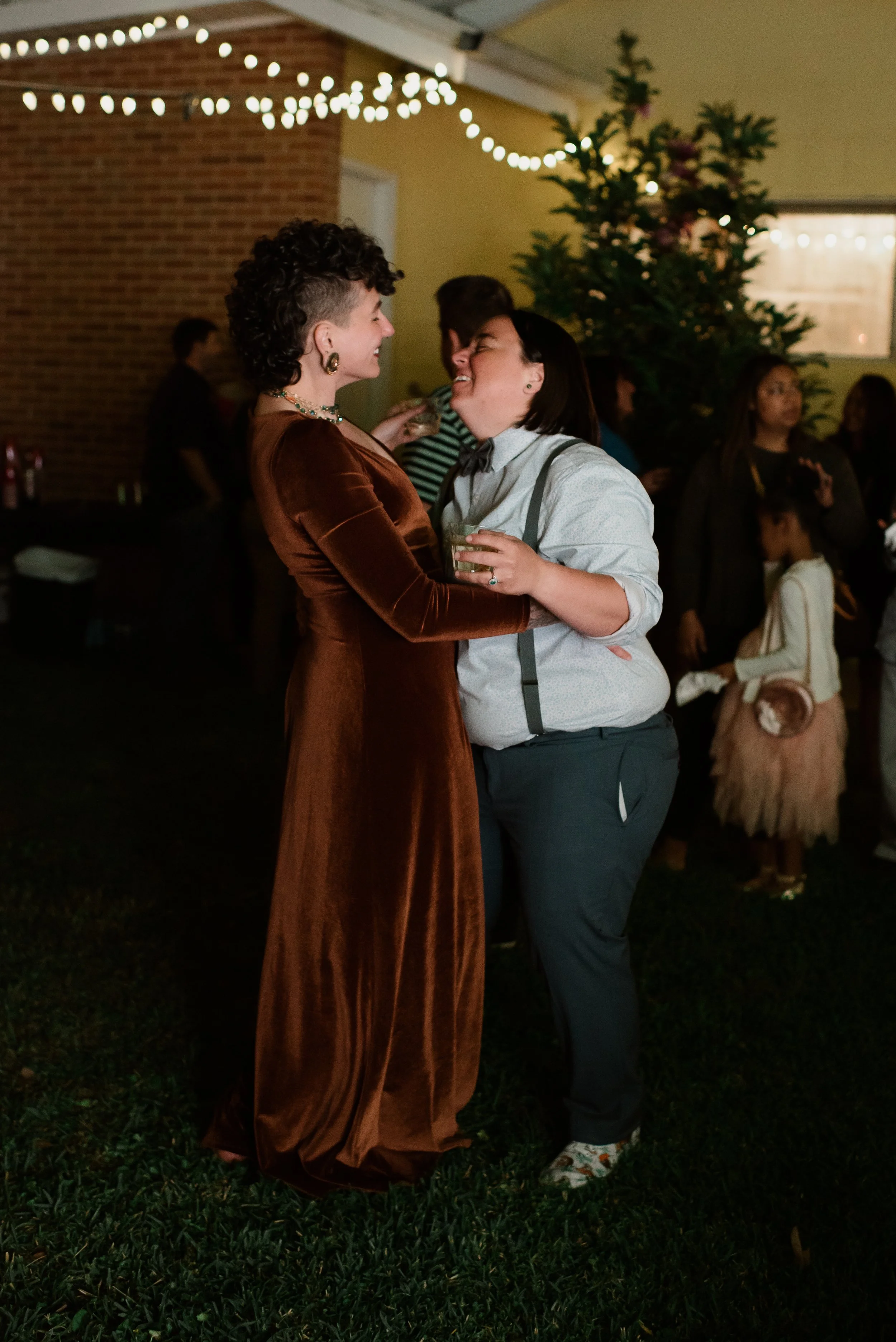 Amy+Amber-122 (1).jpg
