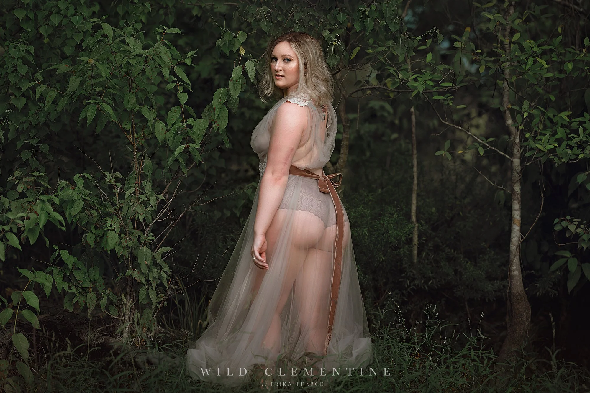 Christina+WildClementine-25W.jpg