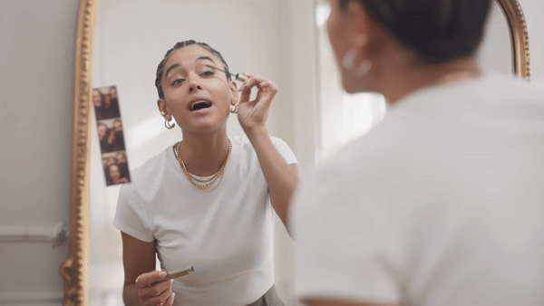 LOREAL_TELE_JORDAN_15_16x9-gif-ezgif.com-video-to-gif-converter.gif