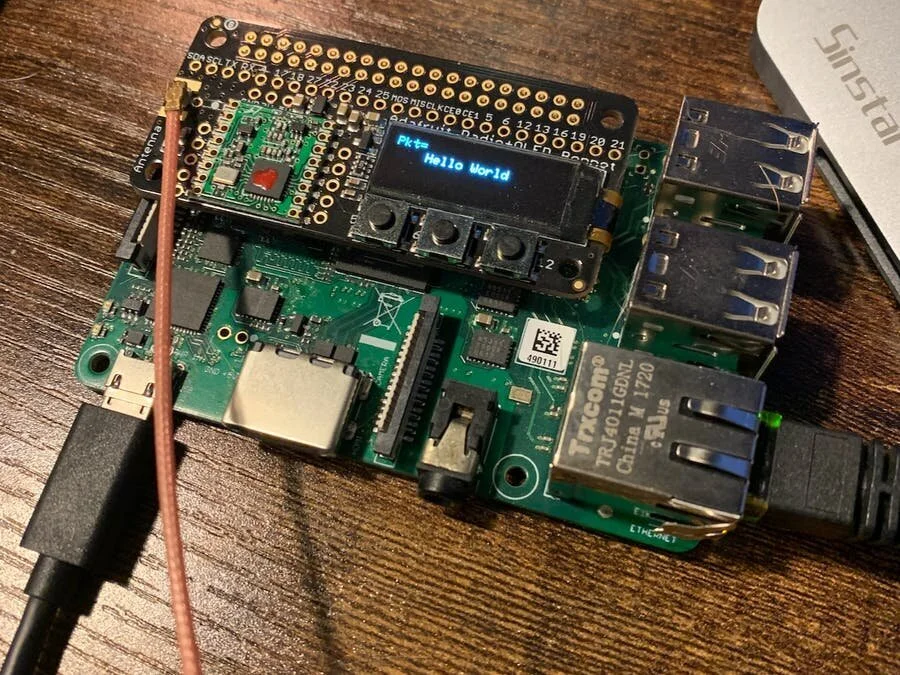 Pi OS for Zynqberry: Adafruit RFM69 Radio with CircuitPython