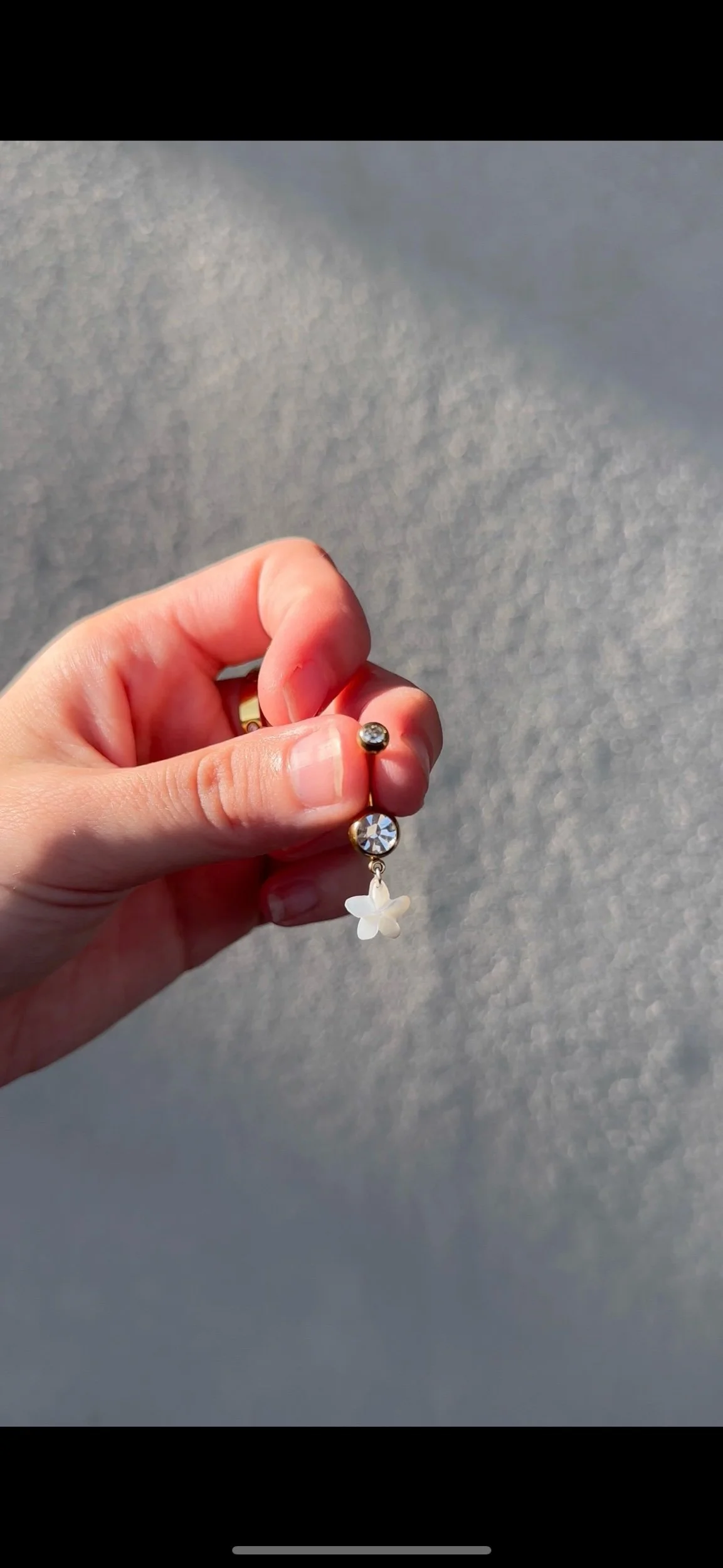 E67F0EF2-0EB4-467A-8C0F-70B1F7BA9470