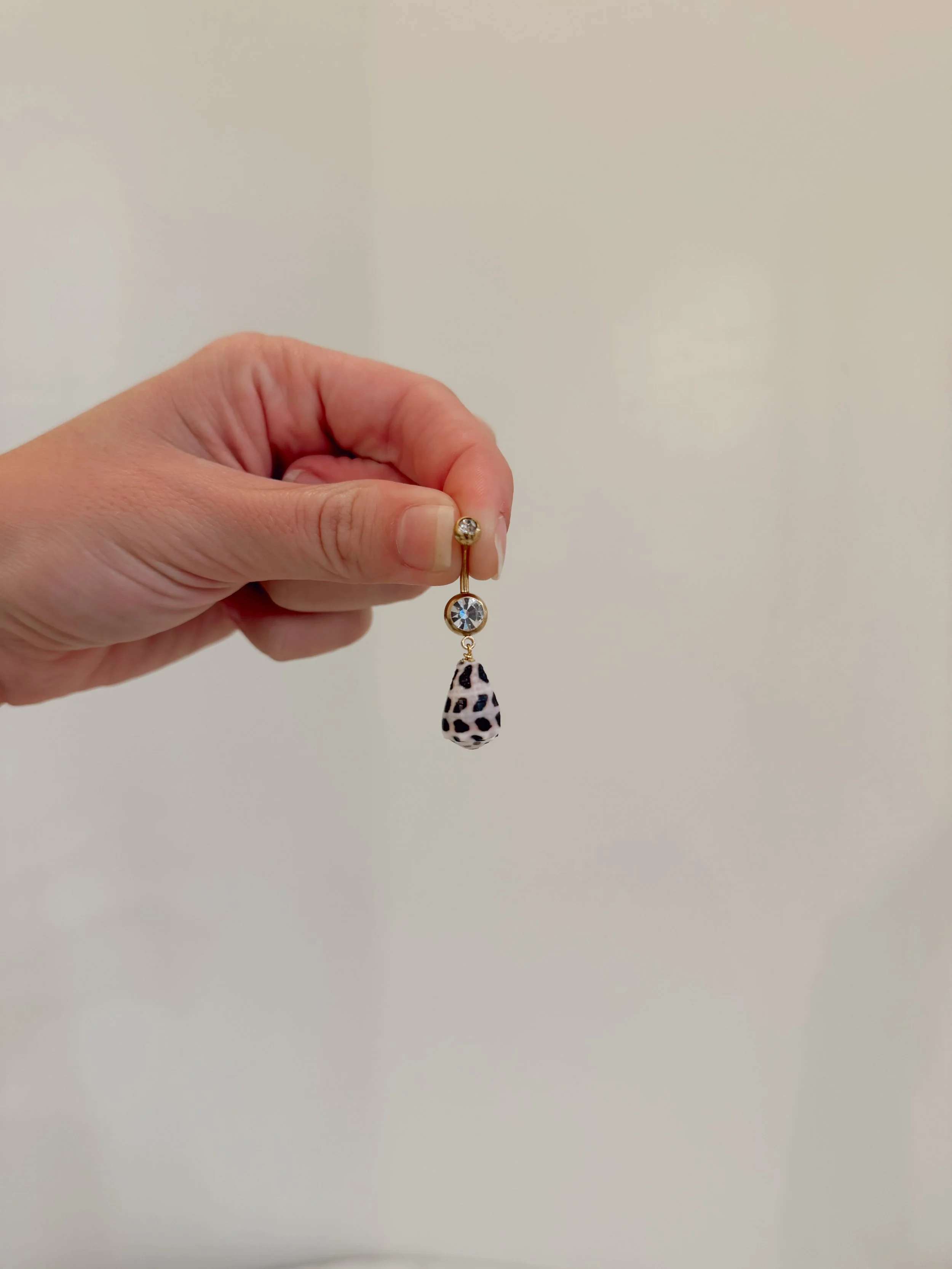 Hebru Shell Piko Ring
