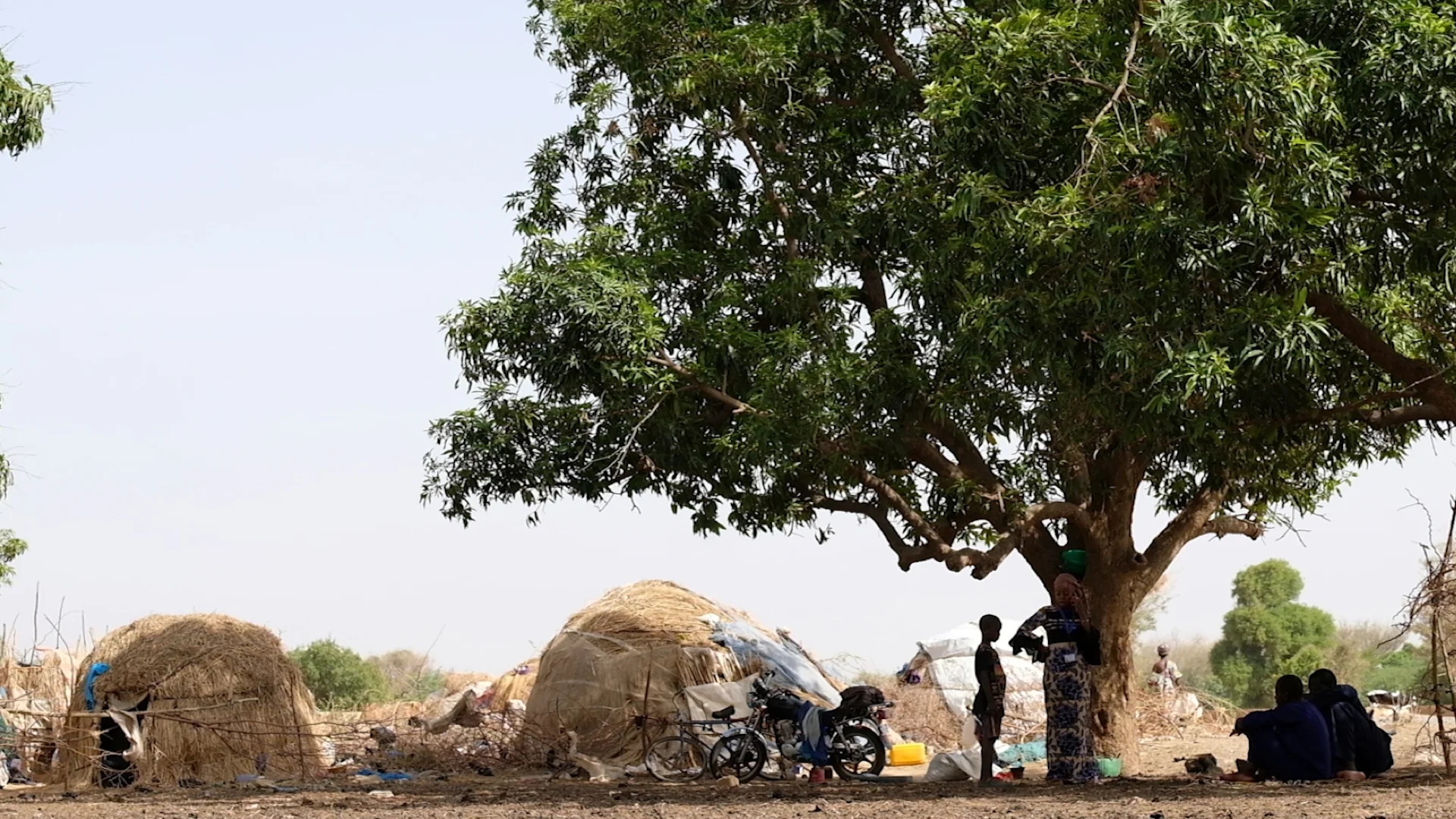 A fulani camp of displaced people outside of Mopti. The nomadic people are struggling with the challenges of displacement and they are far from their traditional grazing lands but they have sought safety after the rise in deadly raids on villages in…