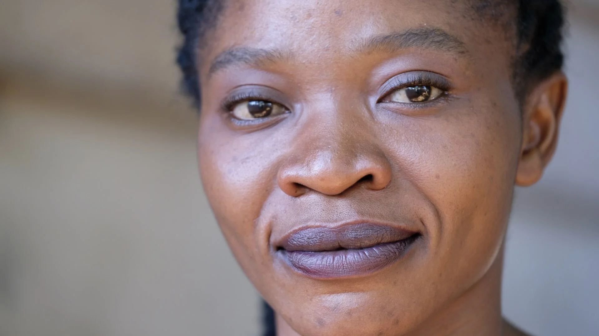 Ange is a psychologist who works with children and adults who’ve recovered from Ebola. She helps them process what they’ve been through and cope with the grief and loss of losing loved ones. Survivors described the importance of these counselling vi…