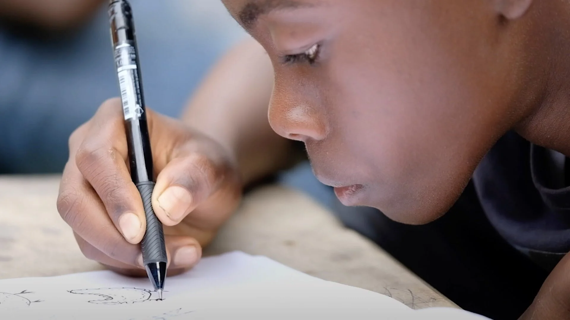 “When he recovered, we could not abandon him in the streets. We took our child back to school,” says Grâce. Honoré is lucky to have educators like Grace who welcome him along with case workers from UNICEF who ensure he’s getting the right support at…