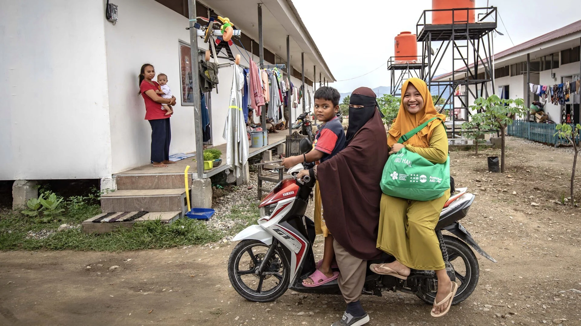 Indonesia: In April 2019, floods and landslides wiped out the town of Bangga in Indonesia. More than 700 families were left without homes. The emergency response quickly set up camps and UNFPA was there to deliver the dignity kits to women and girls.