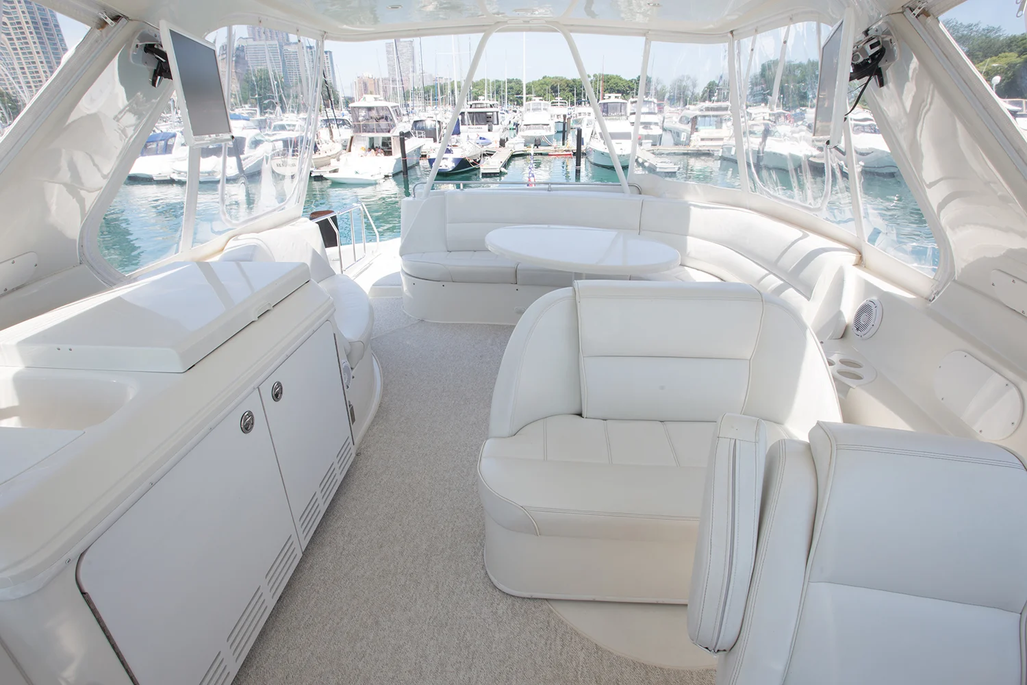 carver-570-coast-yacht-charter-3.jpg