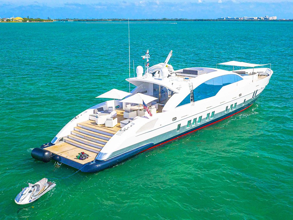 120-Technomar-miami-coast yachts2.jpg