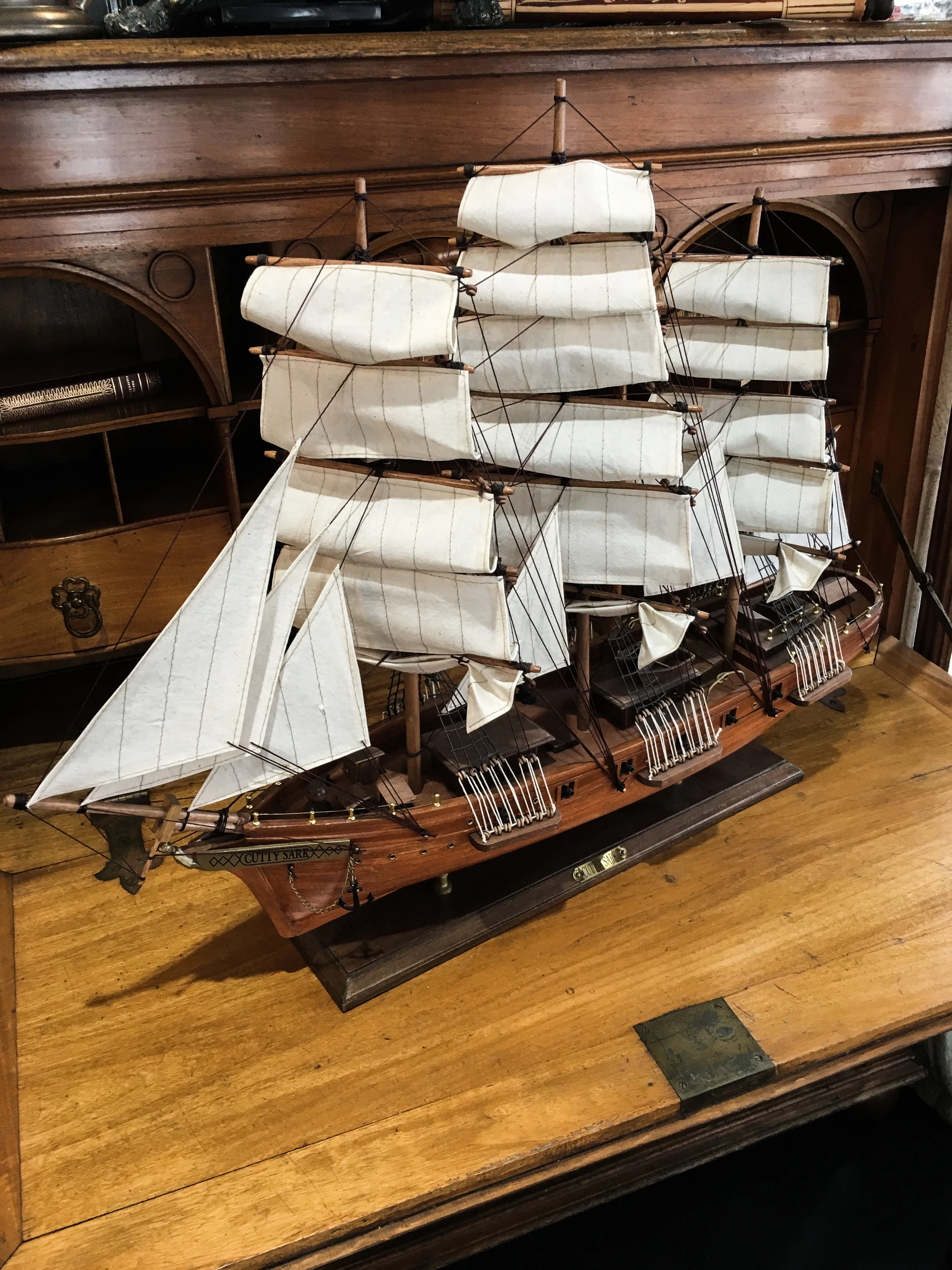 large model ship .jpg