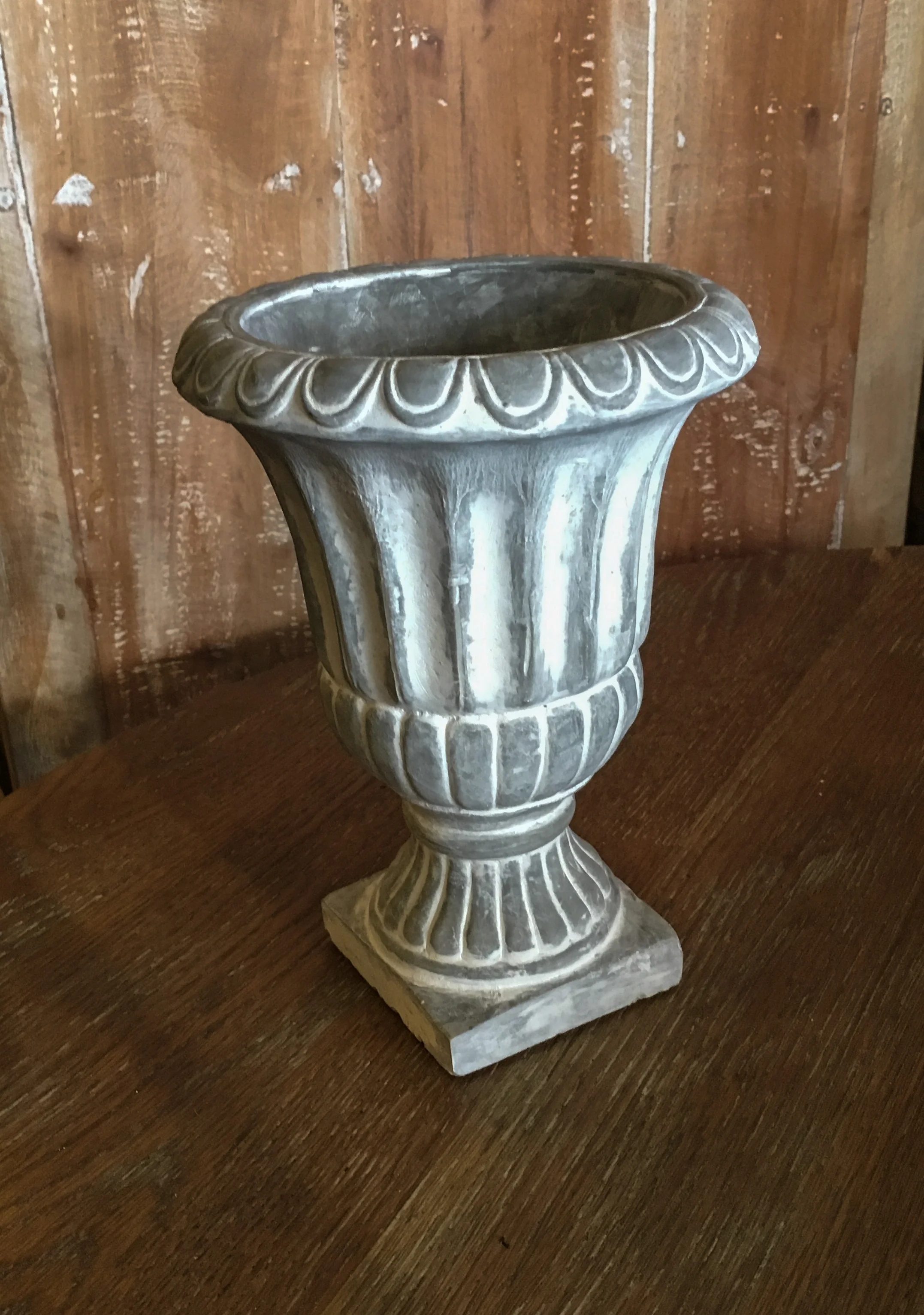 Small classical urn planter