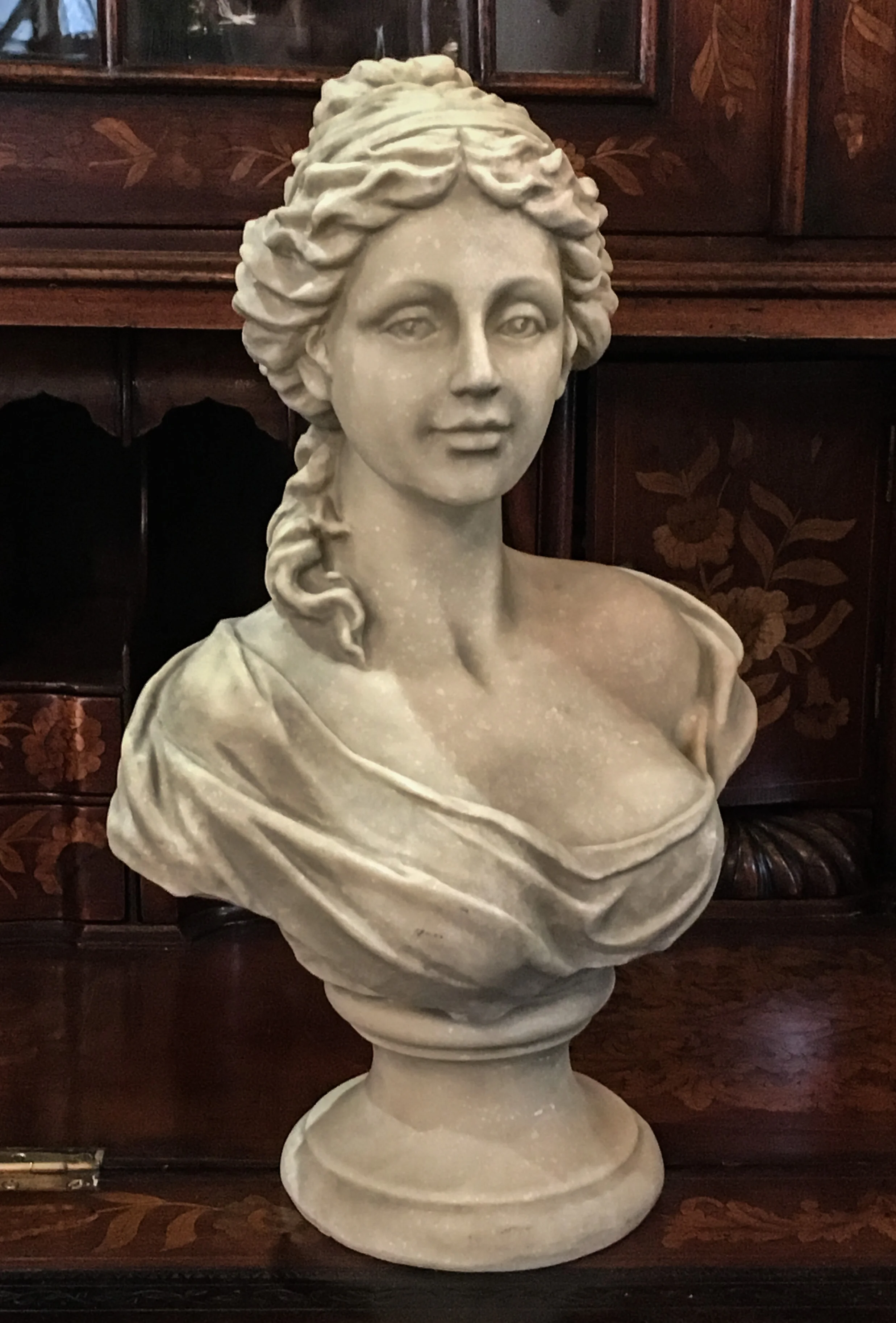 bust of venus.jpg