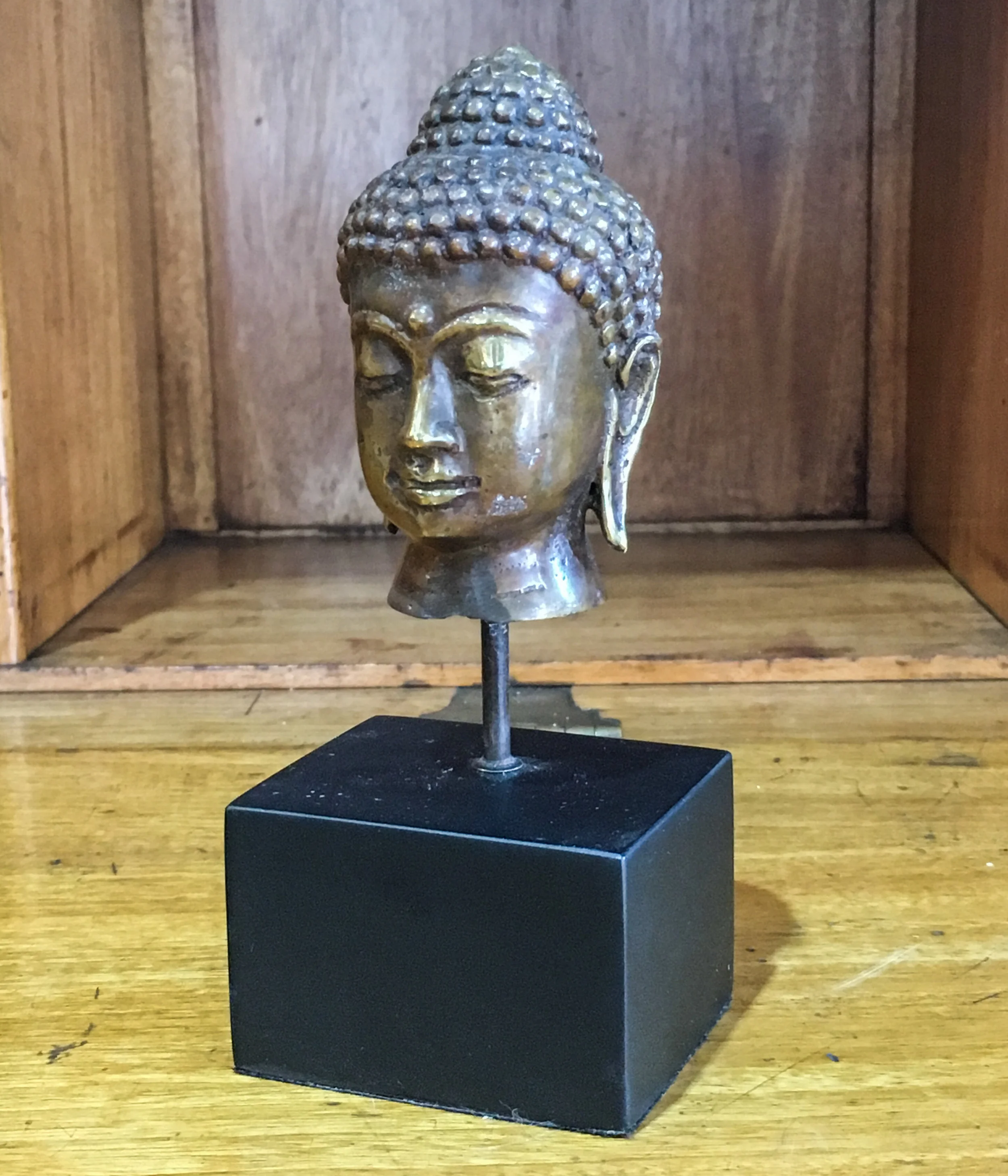 buddha head on plinth.jpg