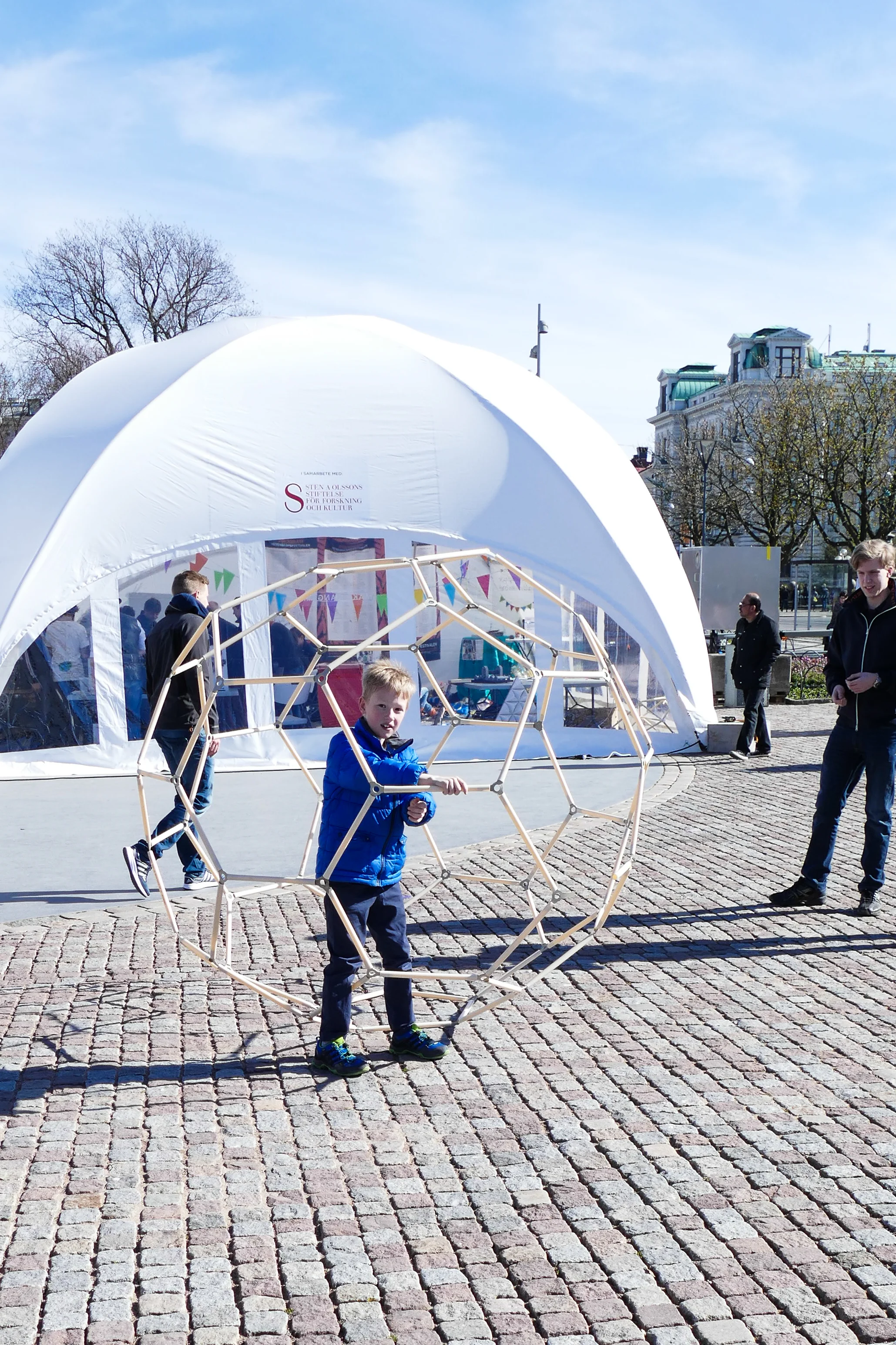 P1070437-2.jpg