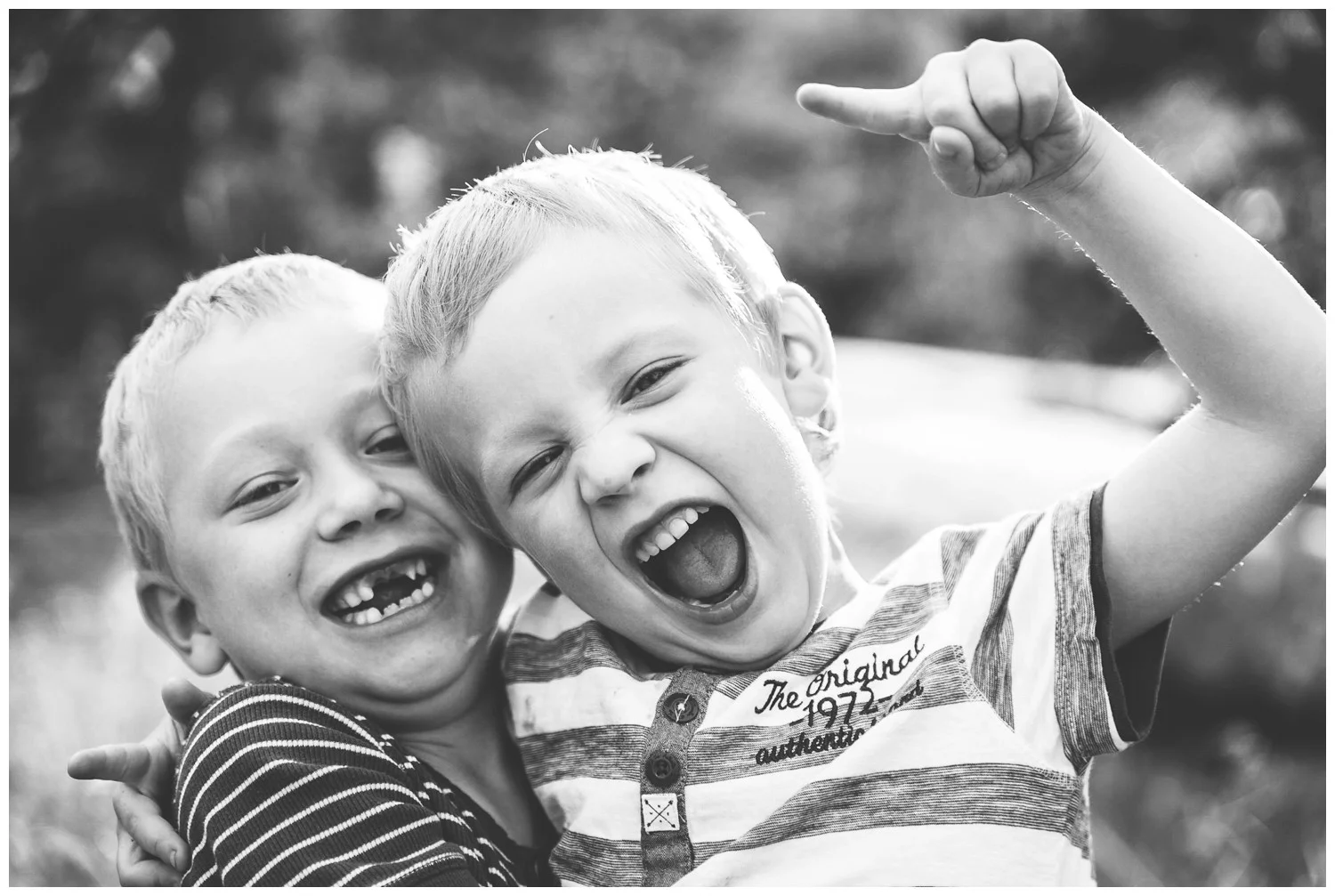 När det börjar spritta i benen på en familjefotograf