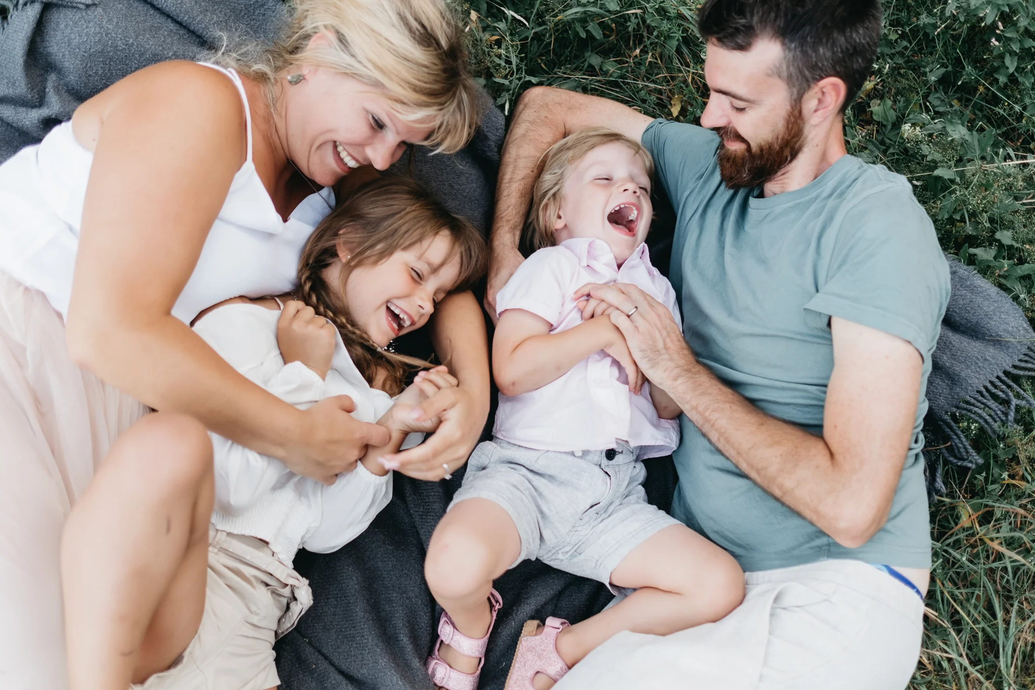 En gyllene sommarbusig kväll