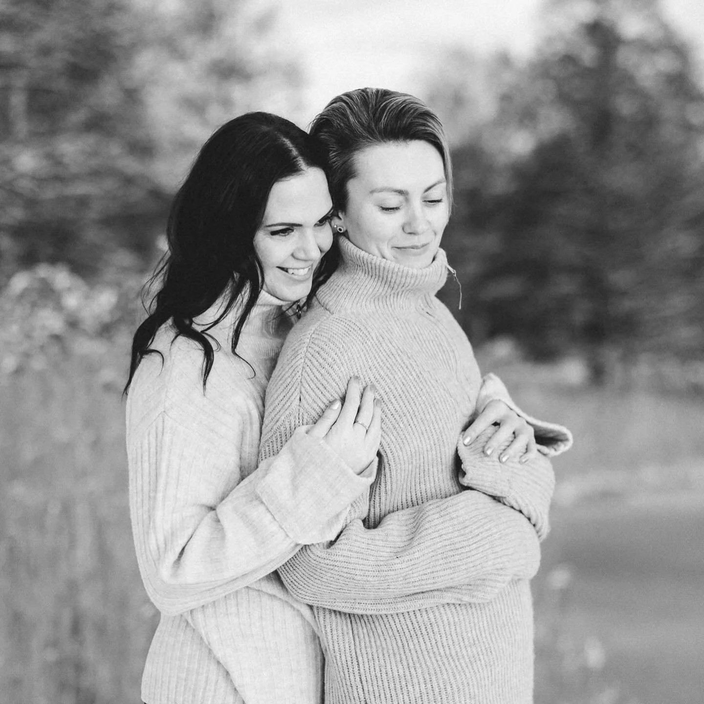 Hej V&auml;rmland! 

&Auml;r det inte dags att ta tag i den d&auml;r fotograferingen du t&auml;nkt p&aring;? Det kommer ingen b&auml;ttre tid, jag lovar. O Du, man kan kramas ute mitt i vintern ocks&aring;. Jag &auml;r s&aring; fantastiskt f&ouml;rtj