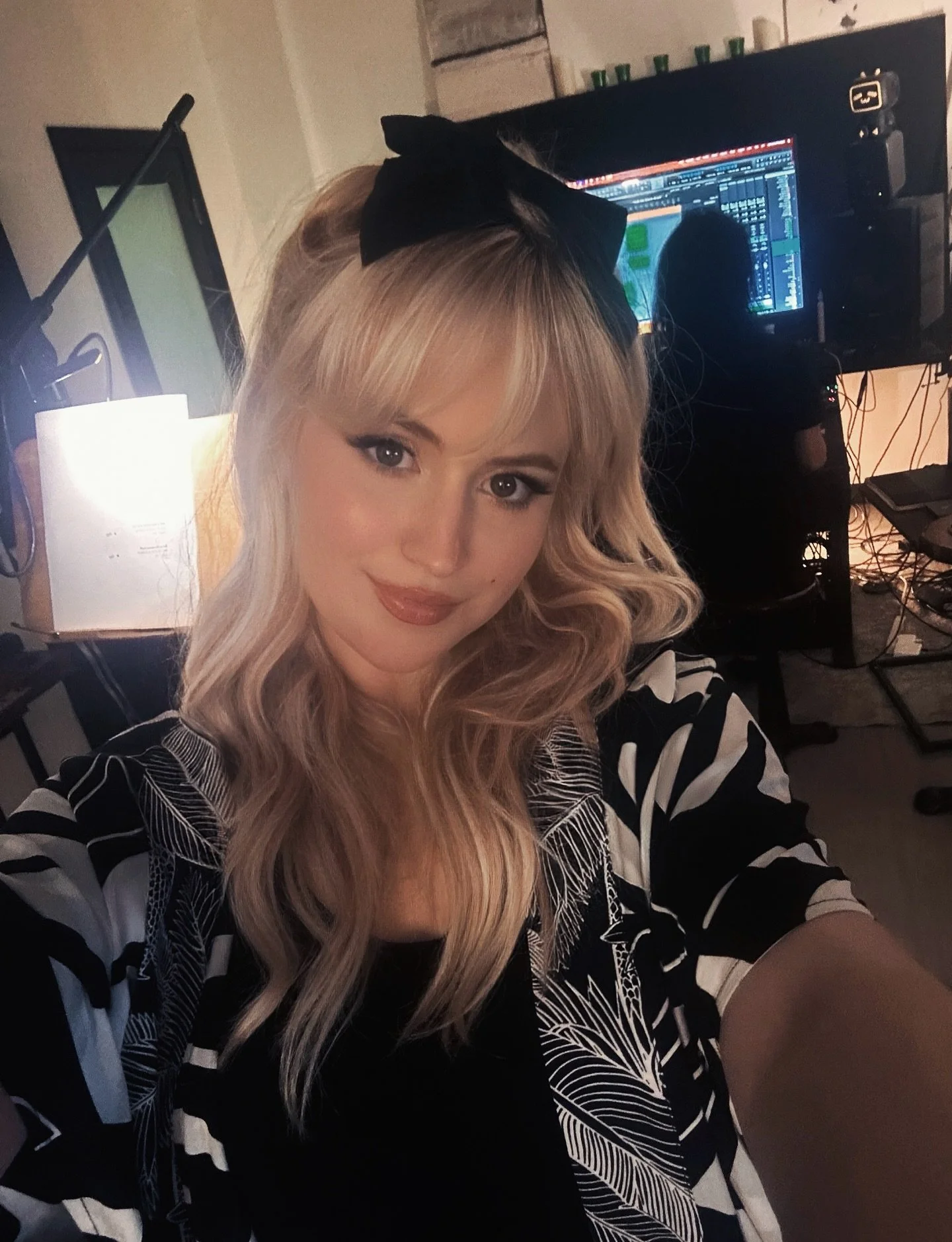 November in LA has been busy in the best way. Studio days, supporting my community, celebrating Tinky 🐱 and realizing somehow Christmas is already here &hearts;️ also I&rsquo;ve got a surprise for you :)