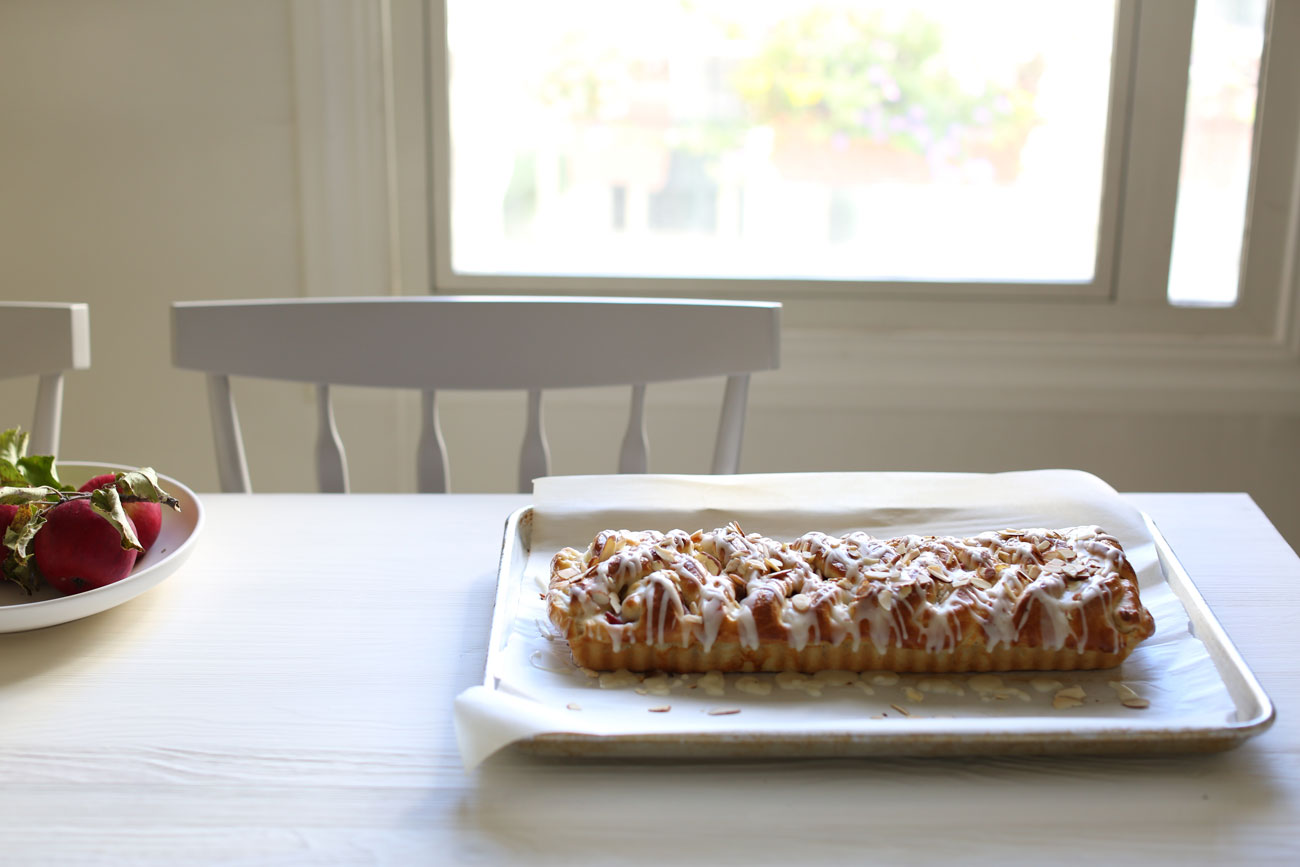 cranberry-apple-cream-cheese-danish-O.jpg