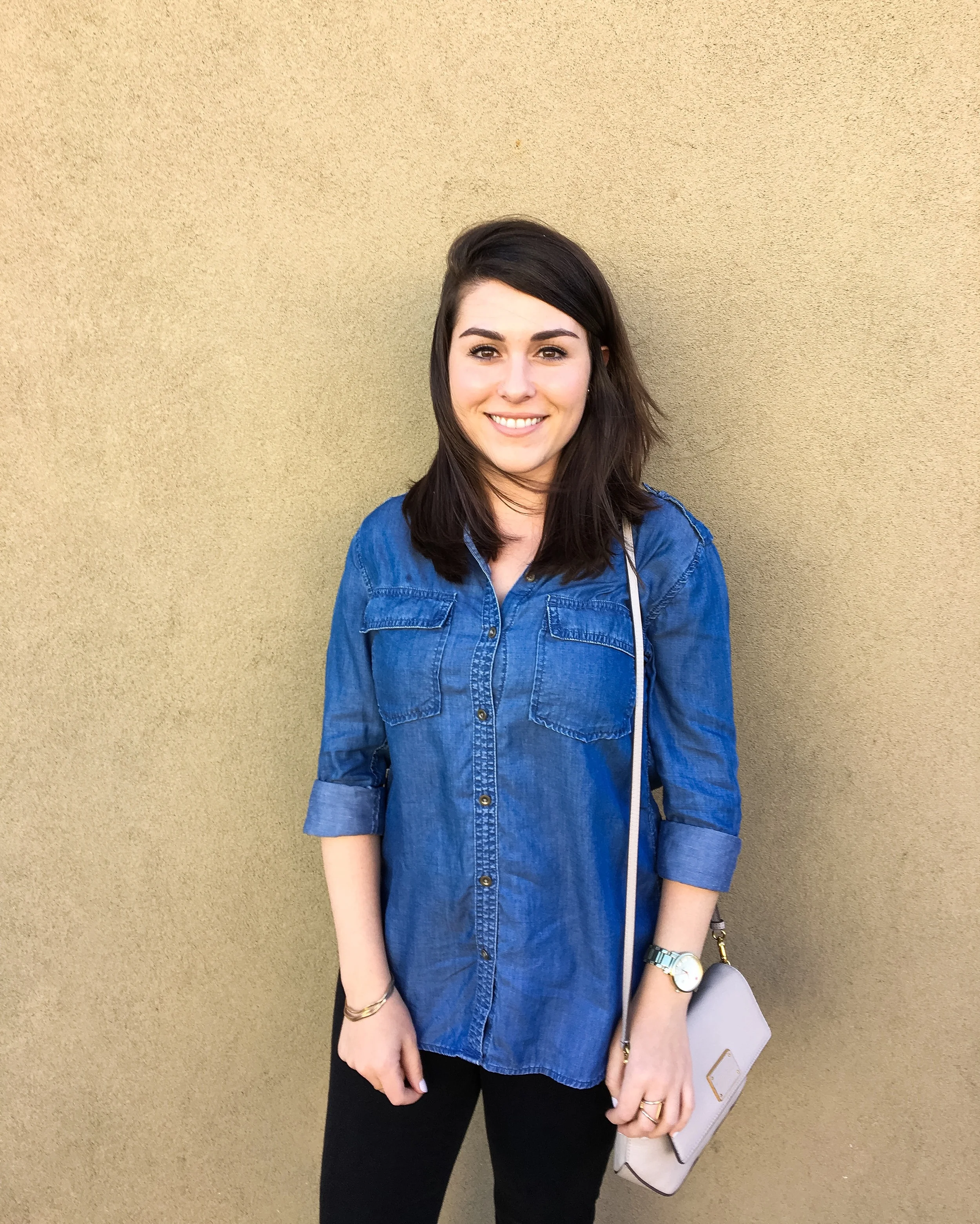 Banana Republic chambray shirt with a Marc by Marc Jacobs crossbody bag